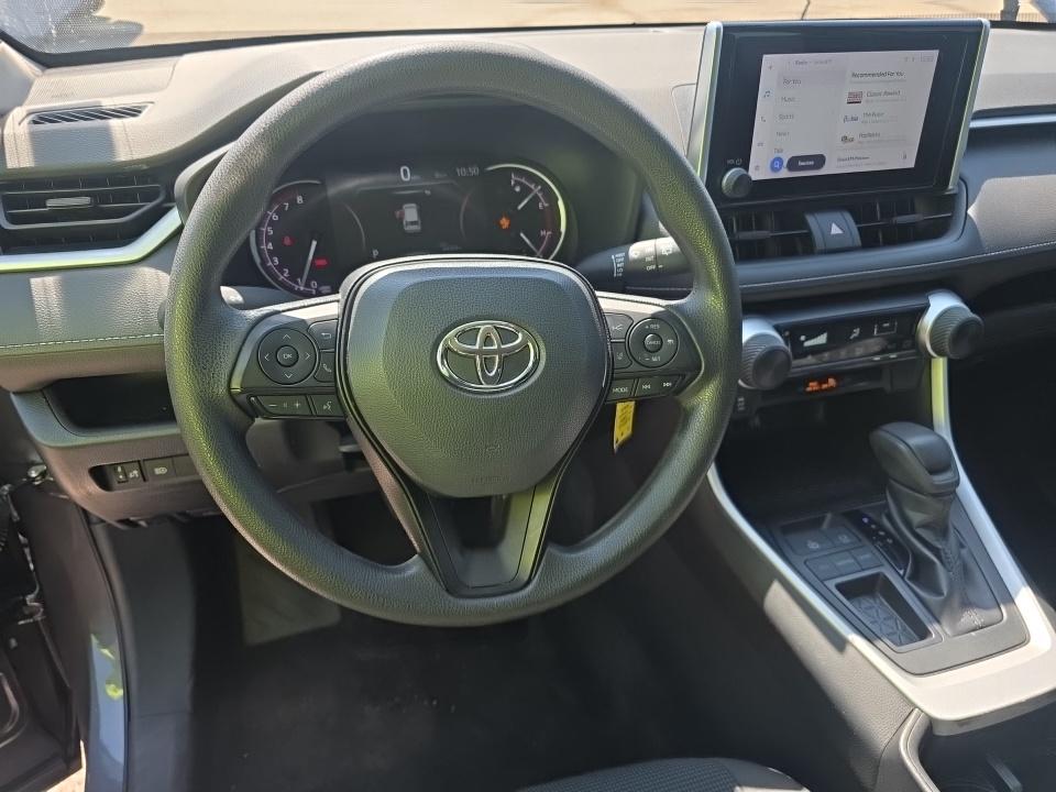 2023 Toyota RAV4 LE FWD