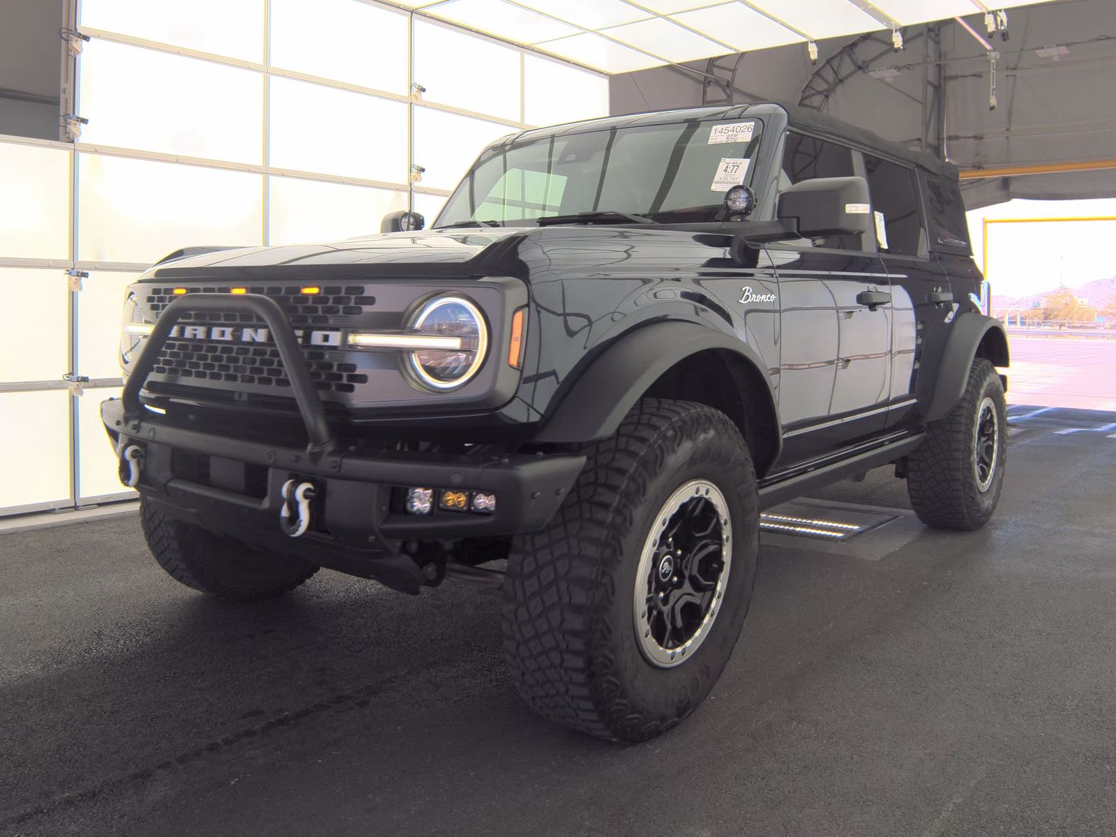 FORD BRONCO - 1