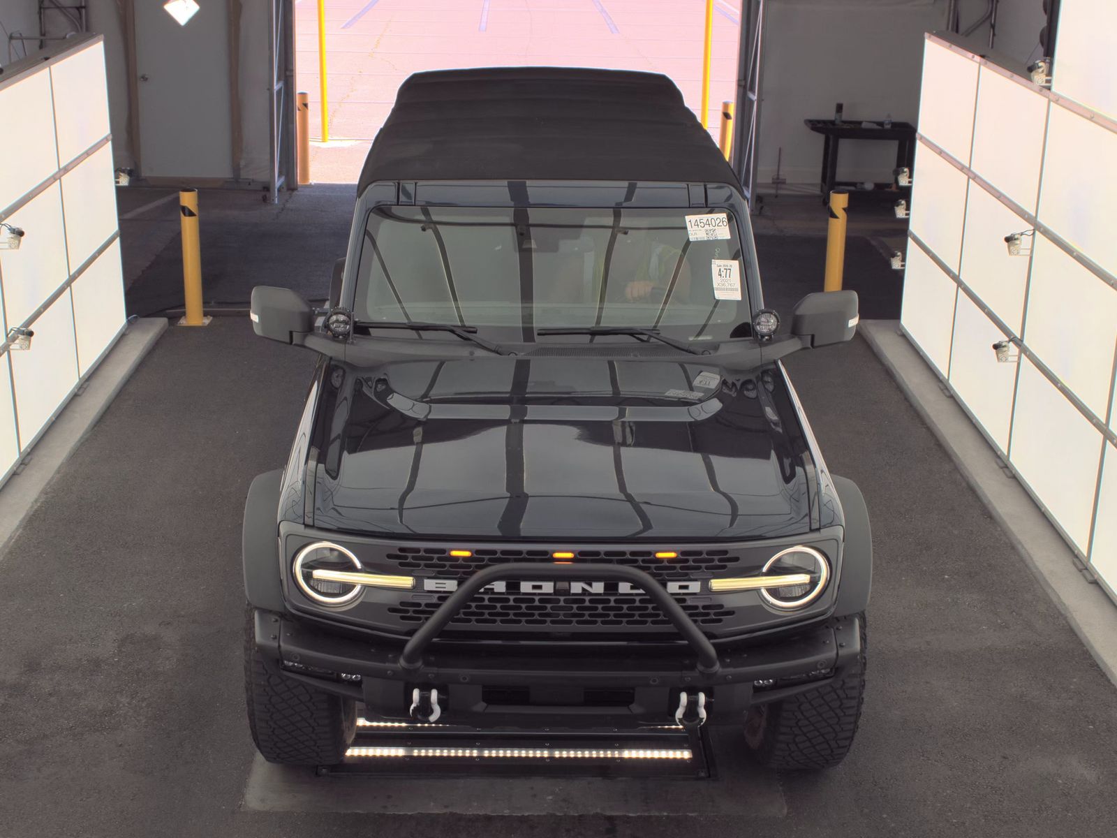 FORD BRONCO - 3