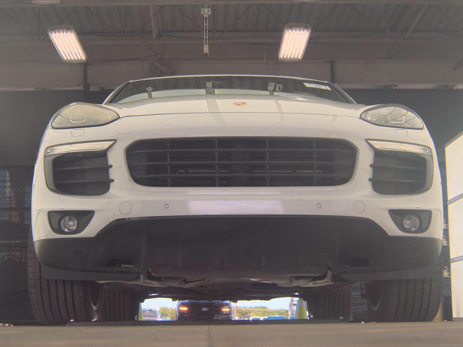 PORSCHE CAYENNE - 4