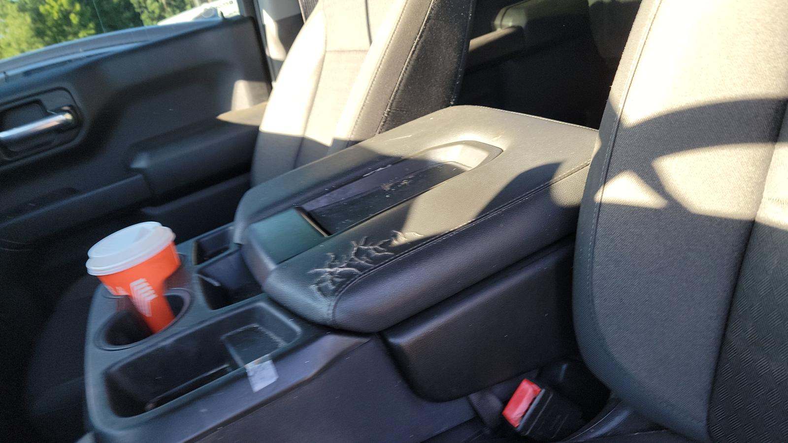 2022 Chevrolet Silverado 1500 Custom AWD