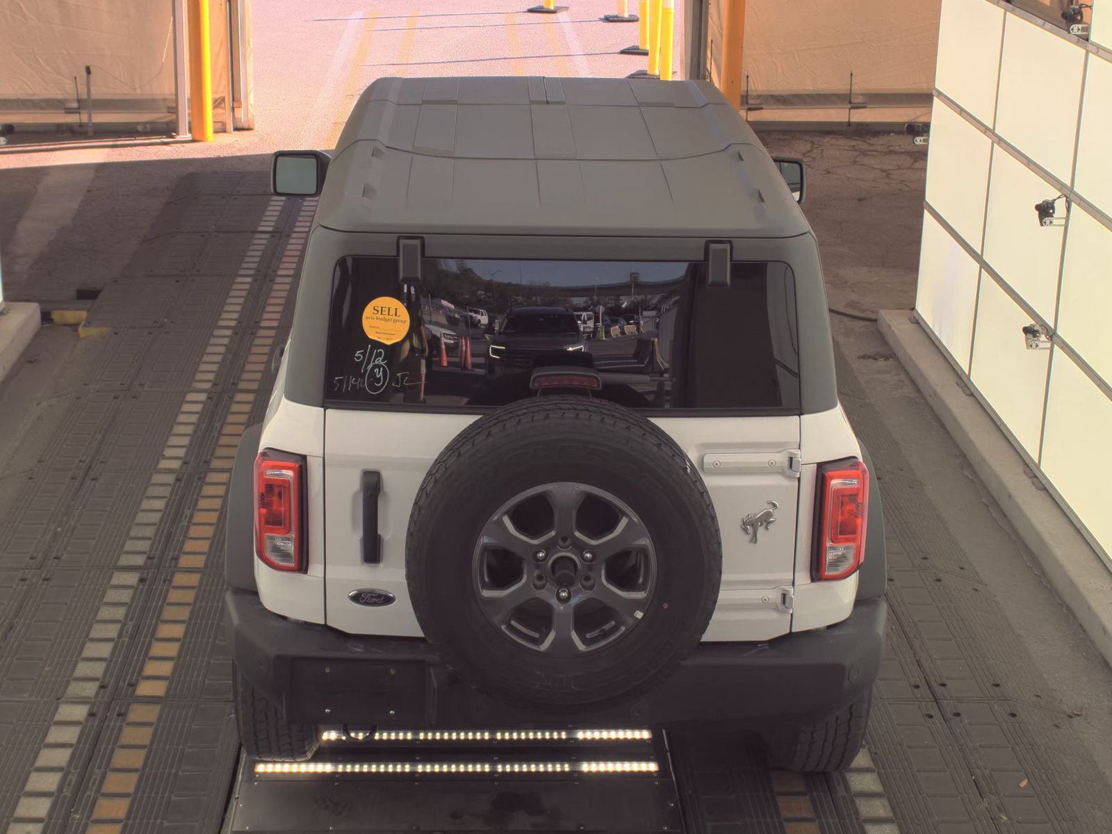 FORD BRONCO - 7