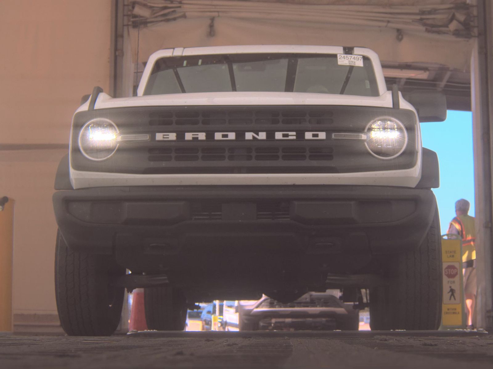 FORD BRONCO - 4