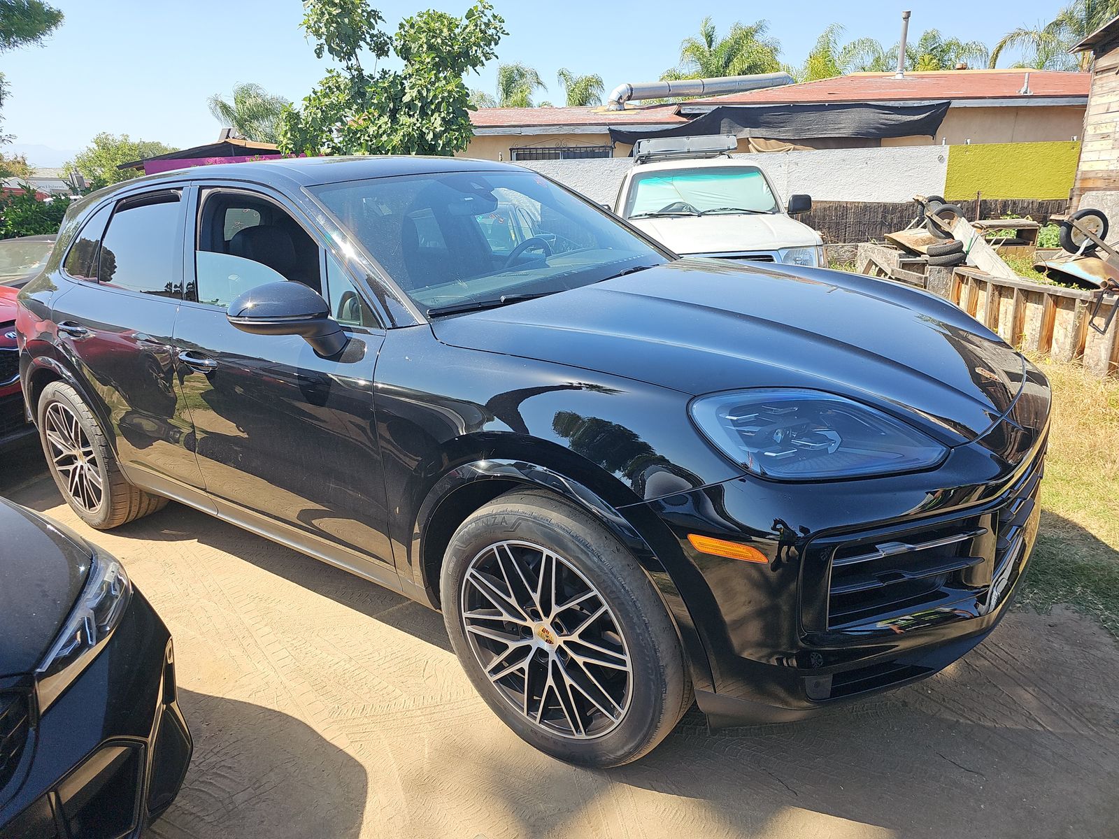 PORSCHE CAYENNE - 4