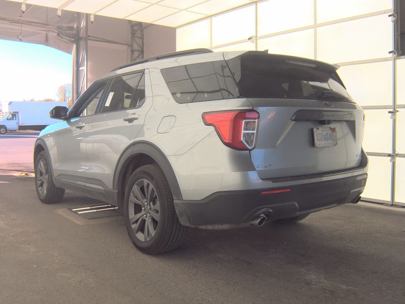 FORD EXPLORER - 9