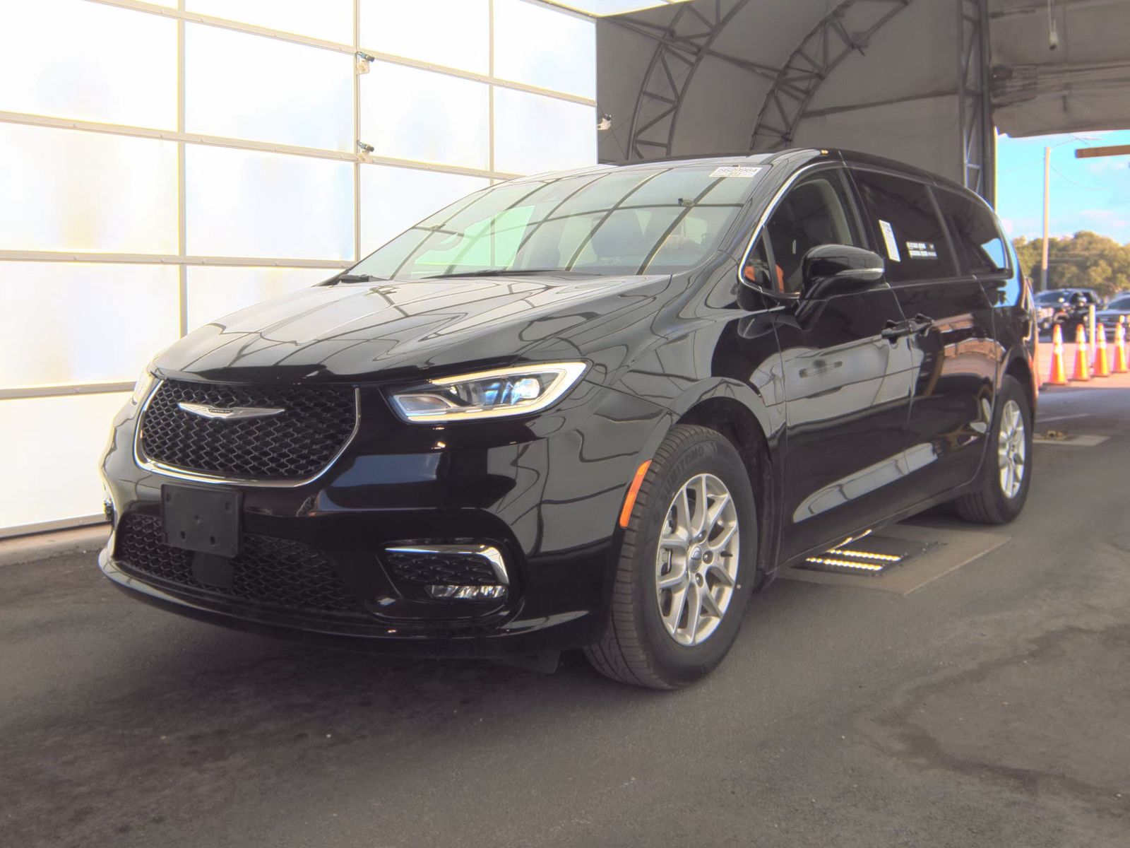 2024 Chrysler Pacifica Touring L FWD