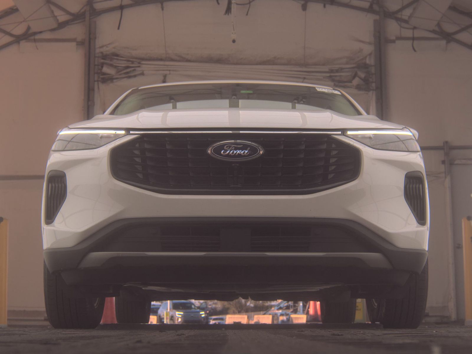 FORD ESCAPE - 4