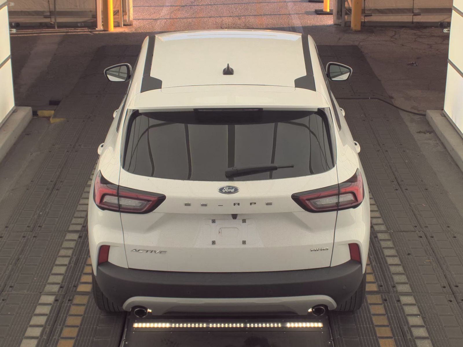 FORD ESCAPE - 7