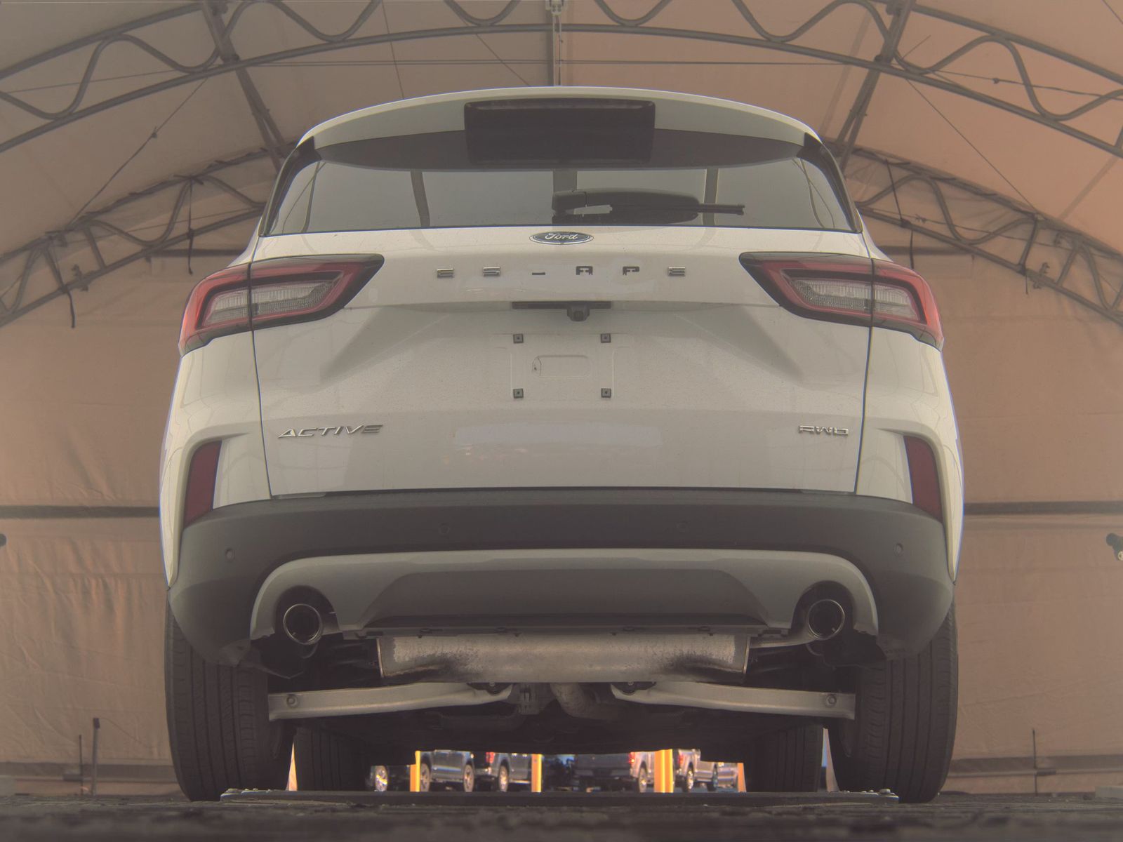 FORD ESCAPE - 8