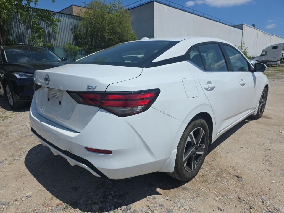 NISSAN SENTRA - 6