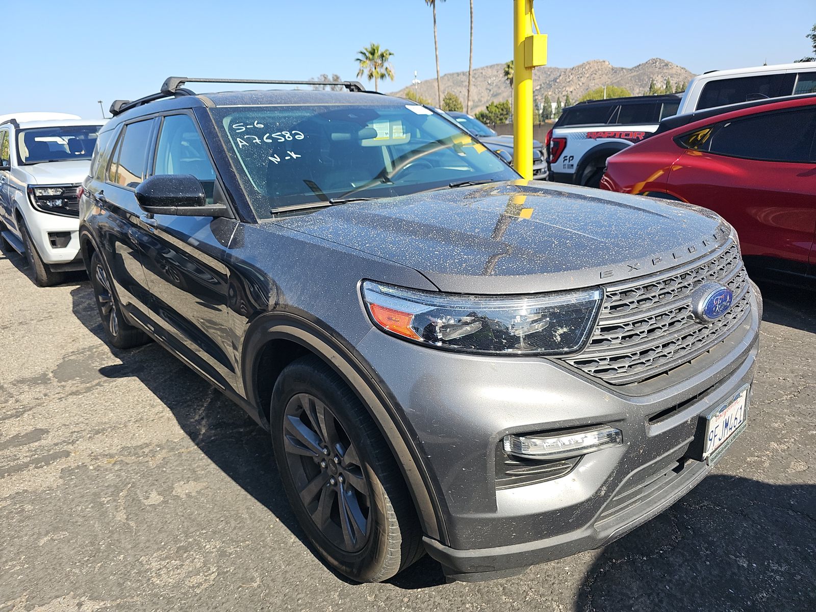 FORD EXPLORER - 4