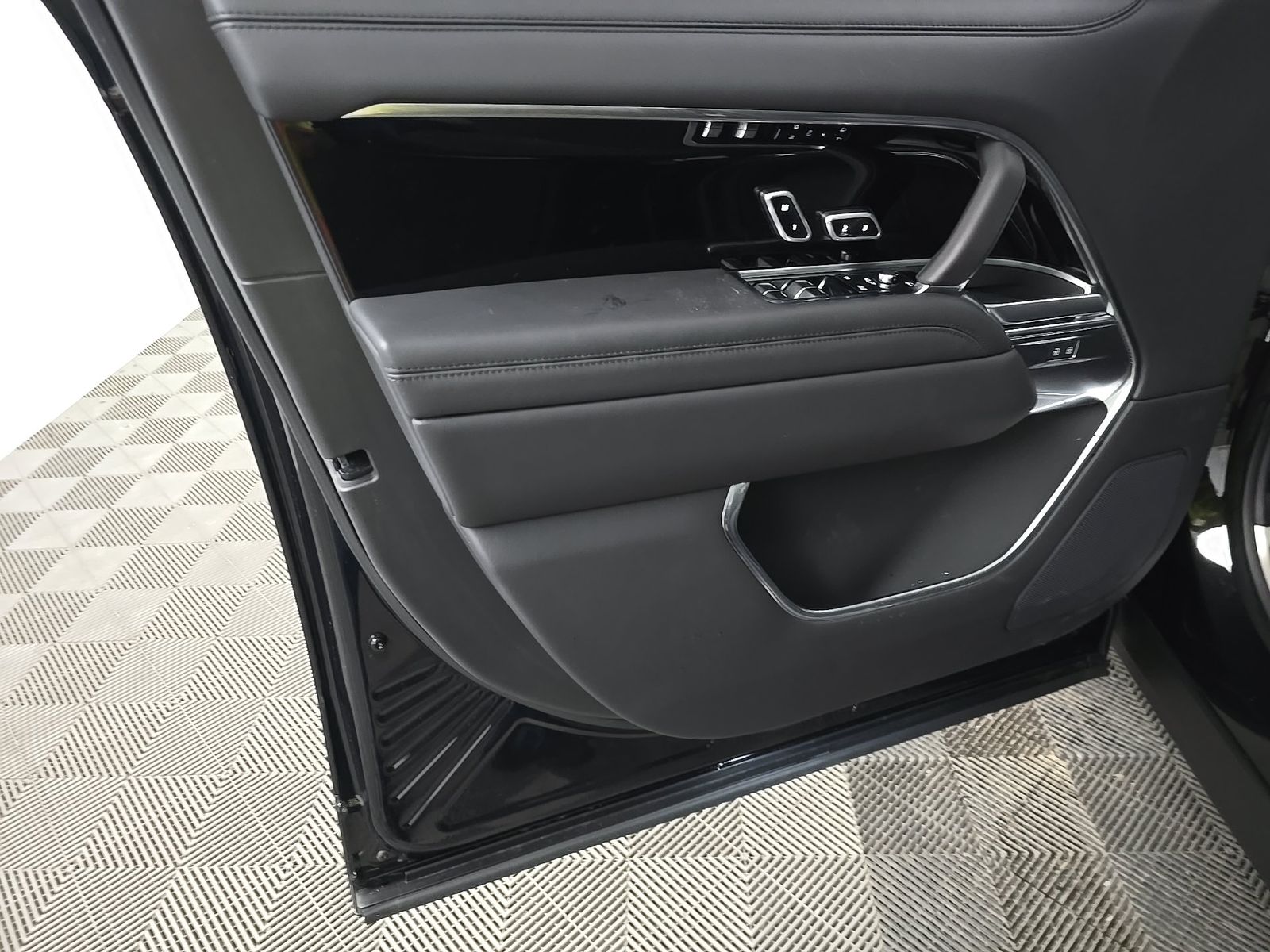 LAND ROVER RANGE ROVER - 10