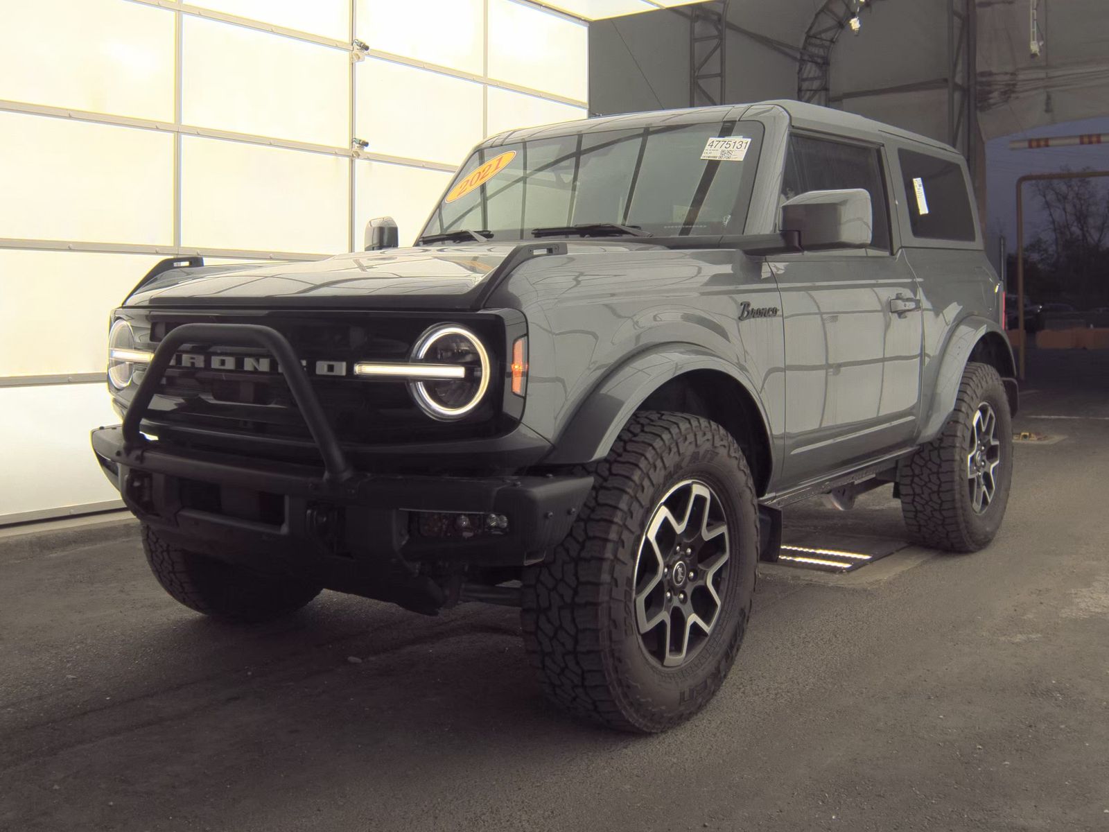 FORD BRONCO - 1