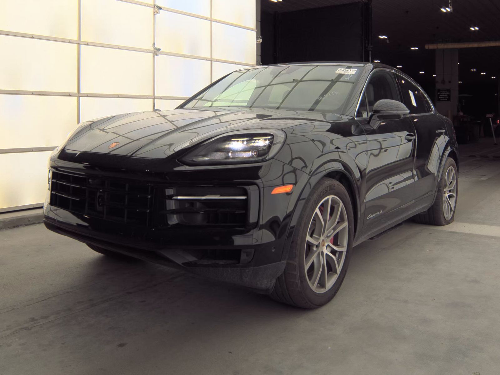PORSCHE CAYENNE - 1