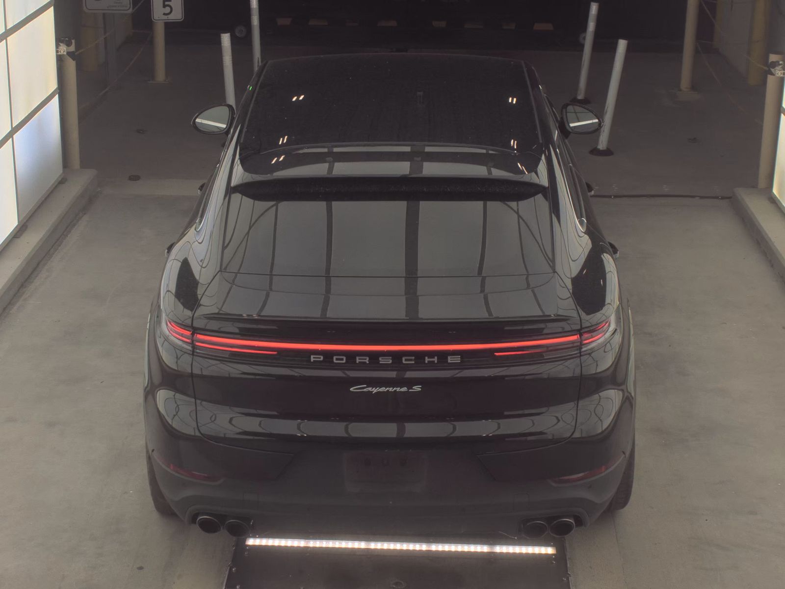 PORSCHE CAYENNE - 6