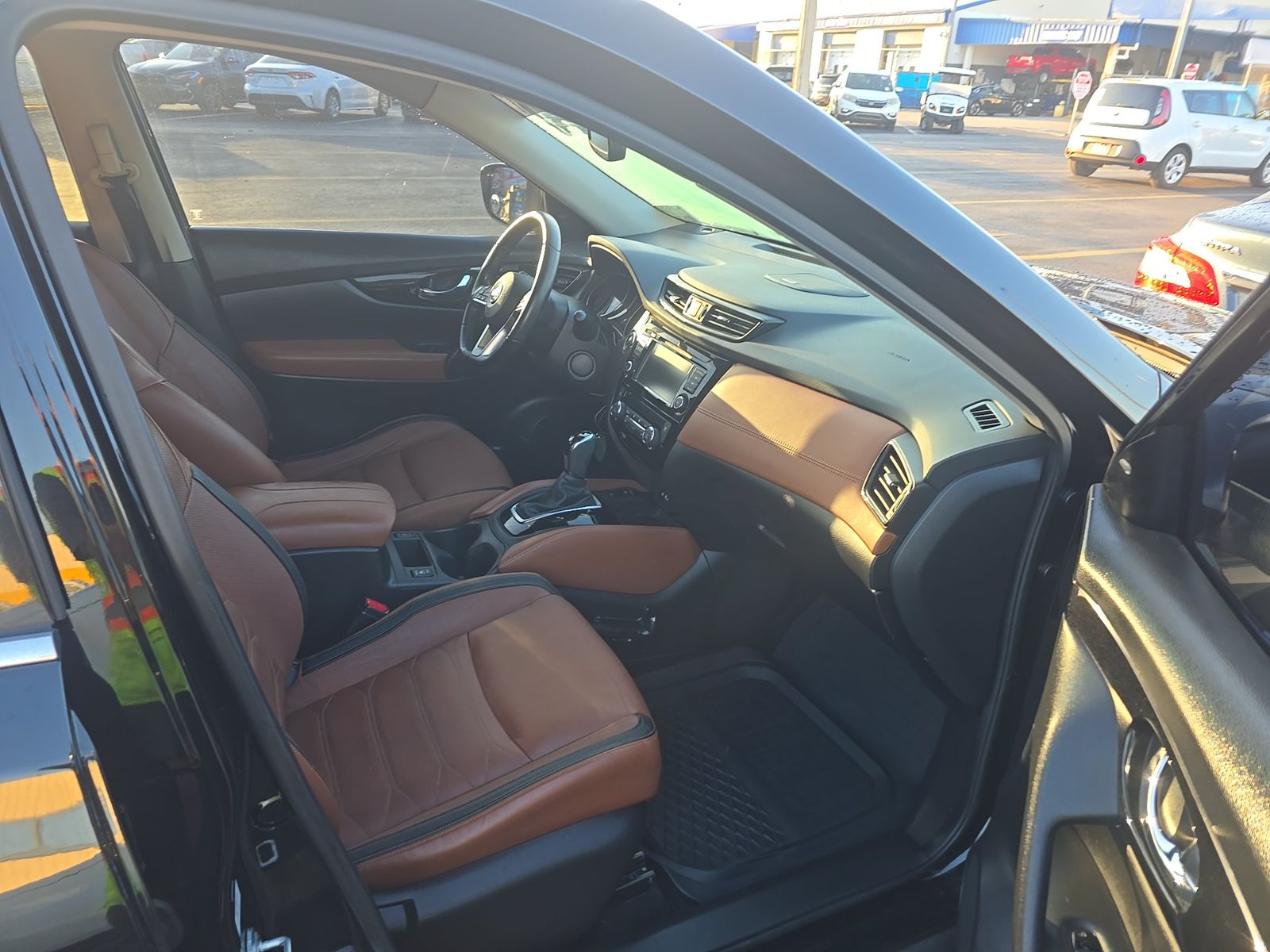 2018 Nissan Rogue SL FWD