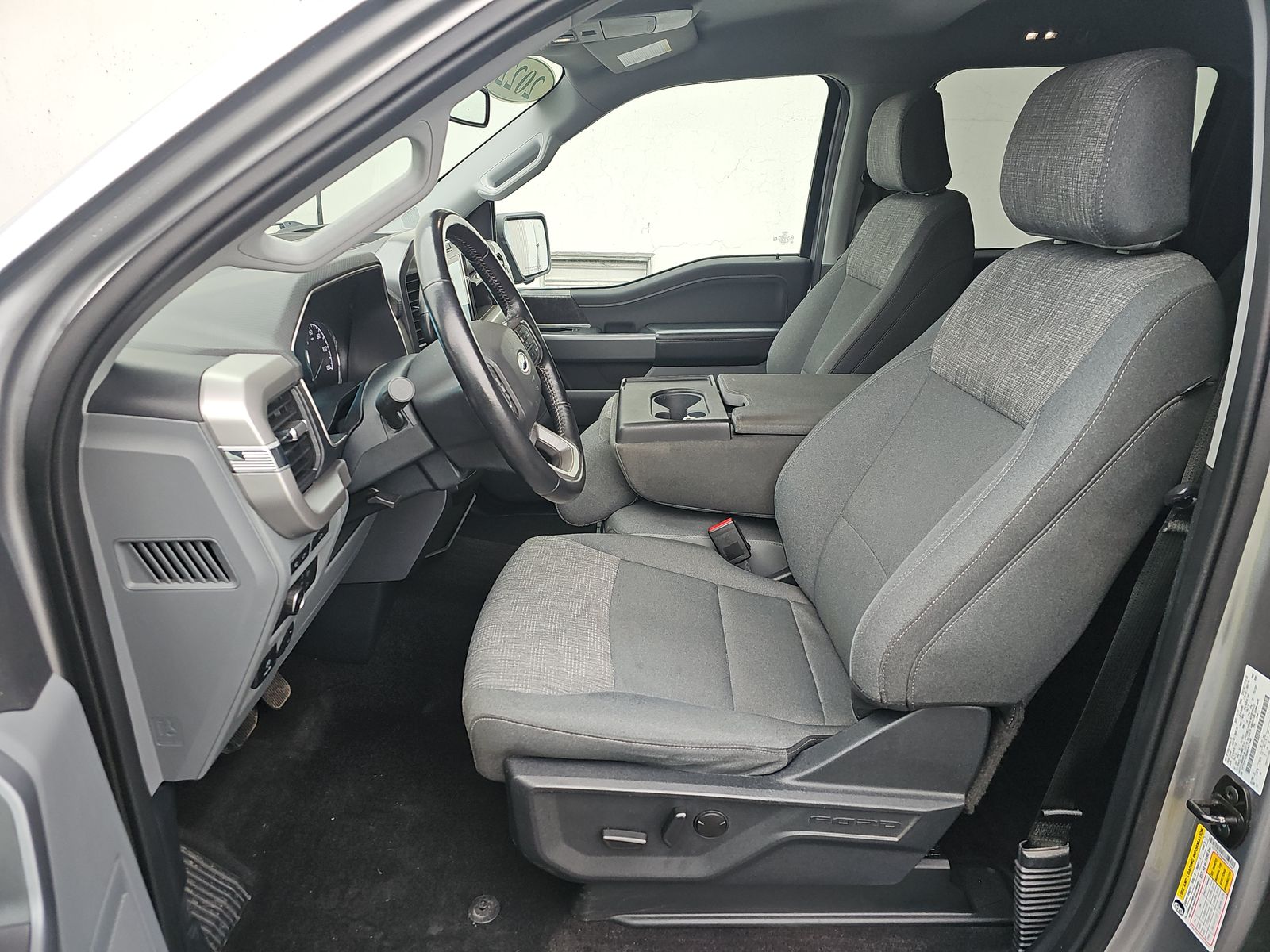 FORD F-150 - 8