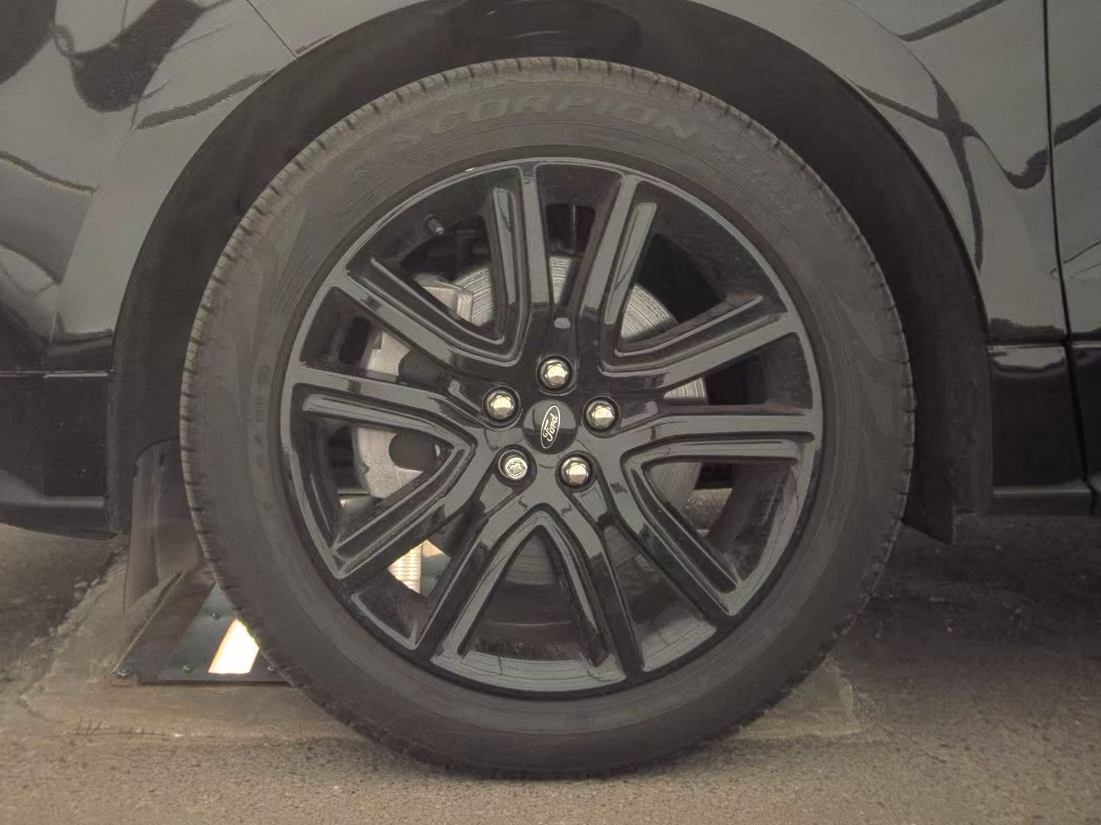 FORD EDGE - 10