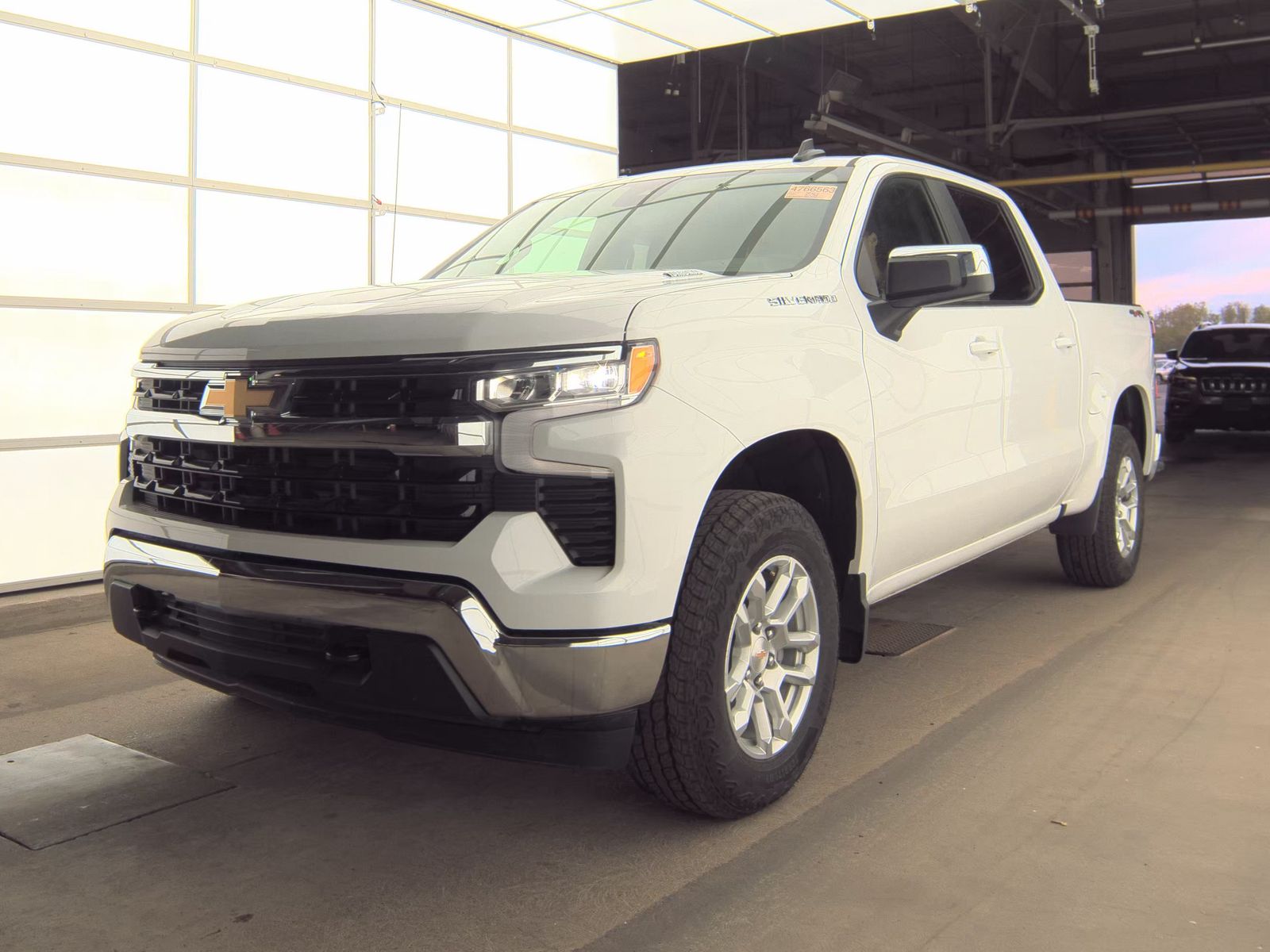 2025 Chevrolet Silverado 1500 LT AWD