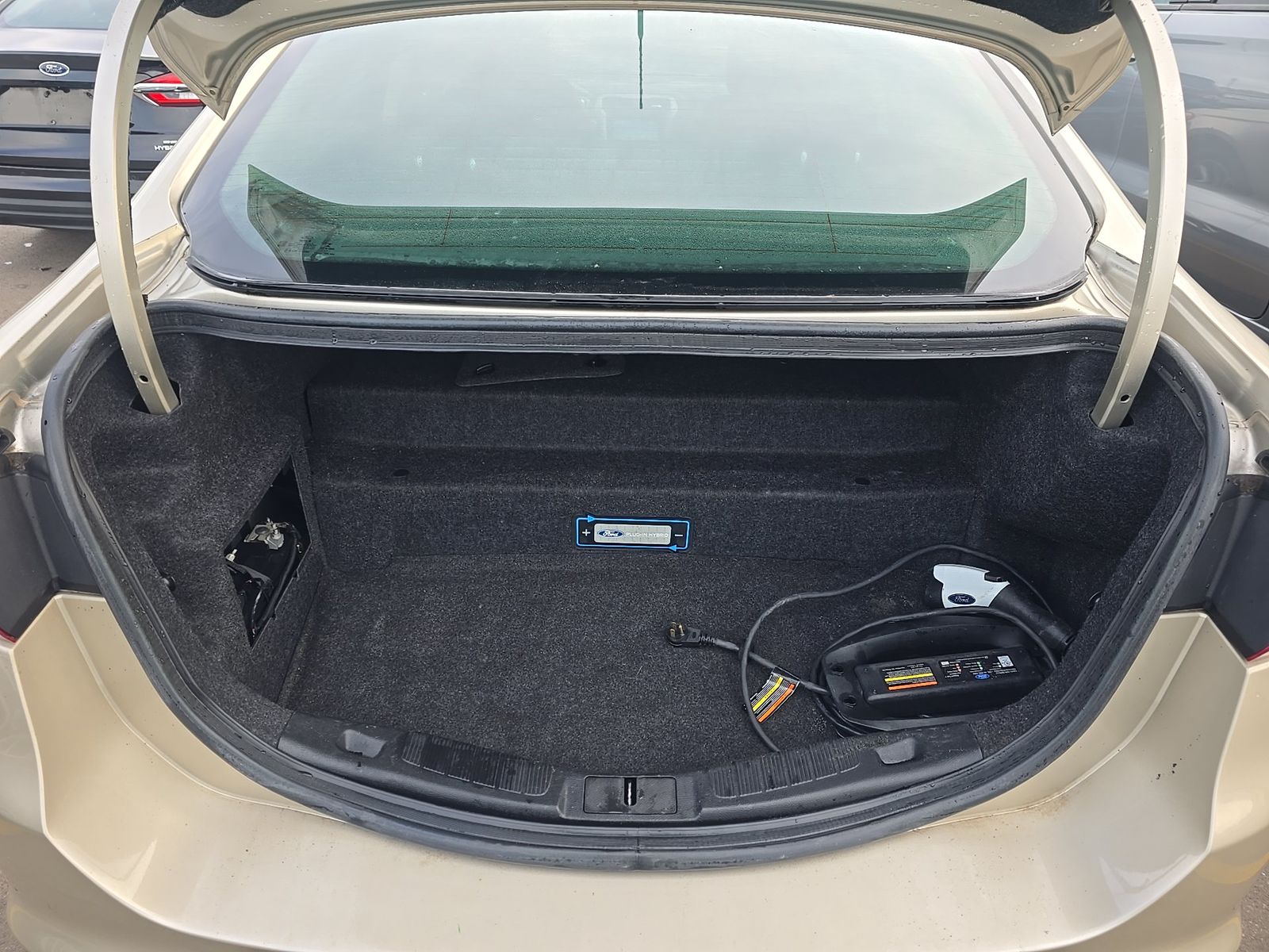 2017 Ford Fusion Energi SE FWD