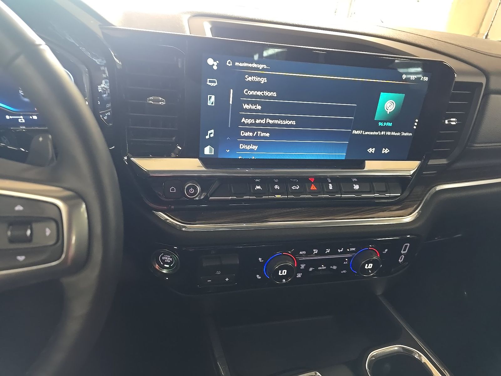 2024 Chevrolet Silverado 1500 RST AWD