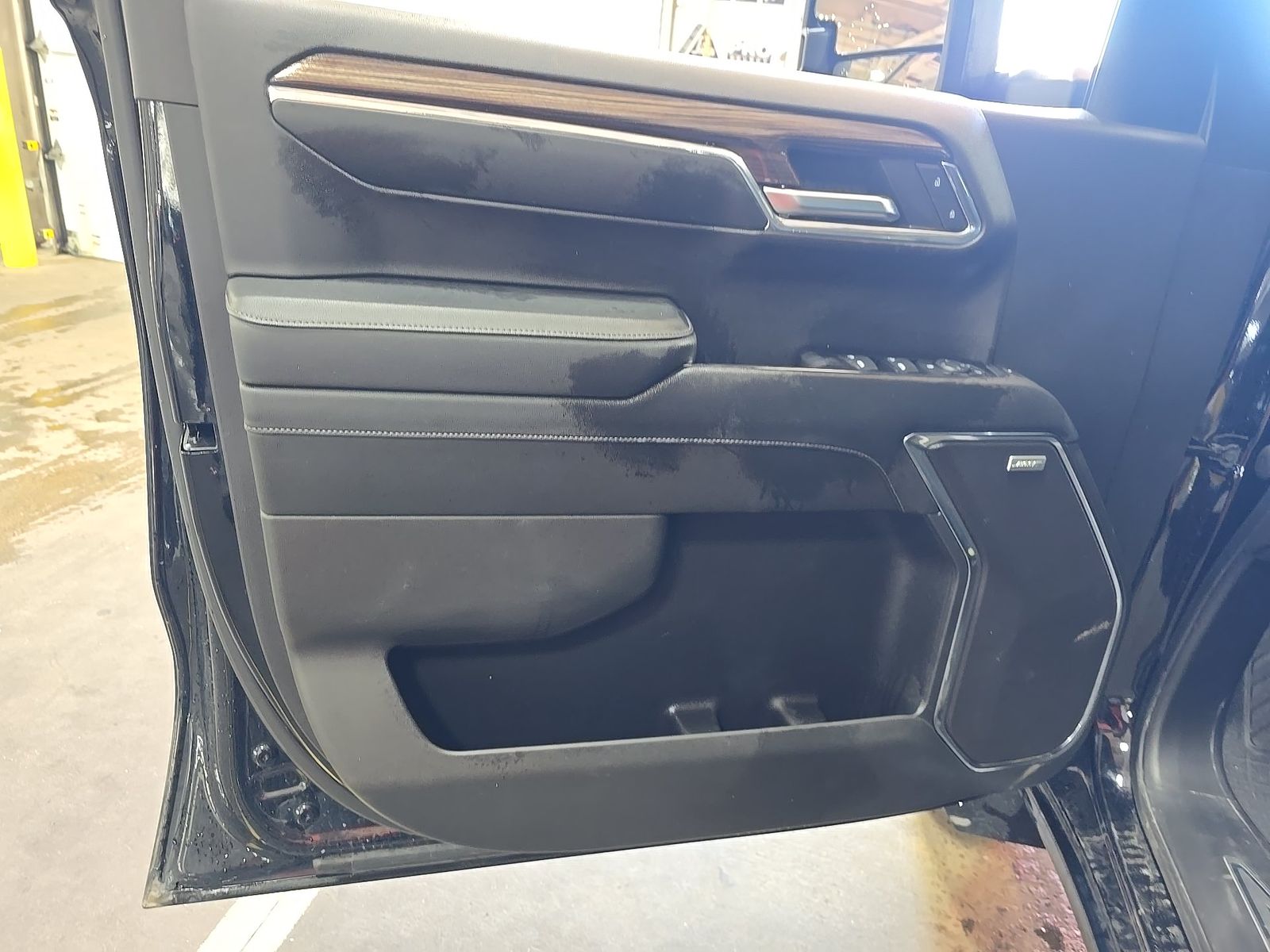 2024 Chevrolet Silverado 1500 RST AWD