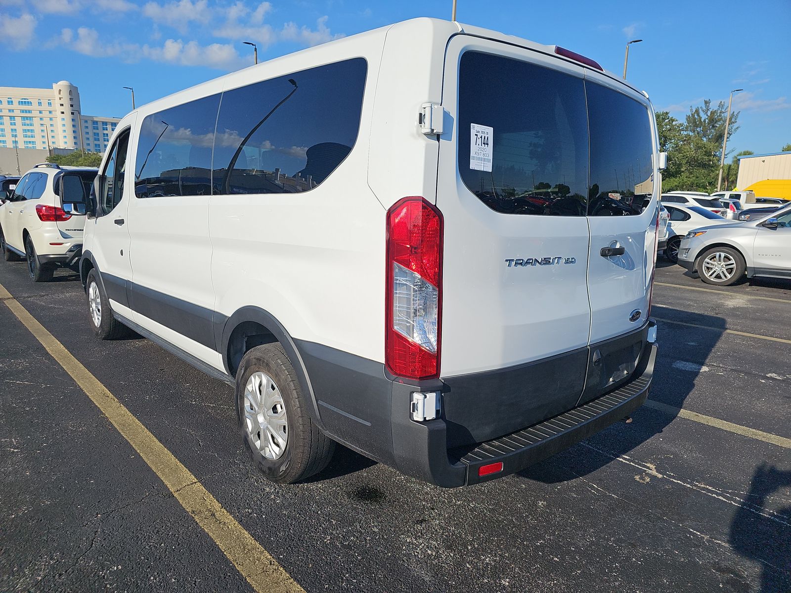 FORD TRANSIT 150 - 7