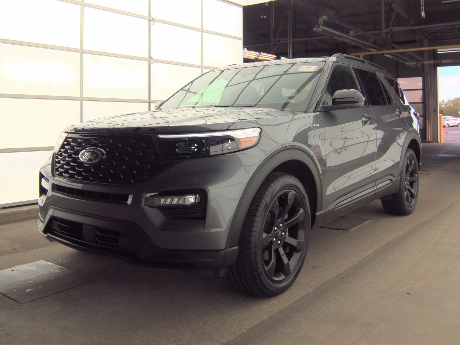 FORD EXPLORER - 1