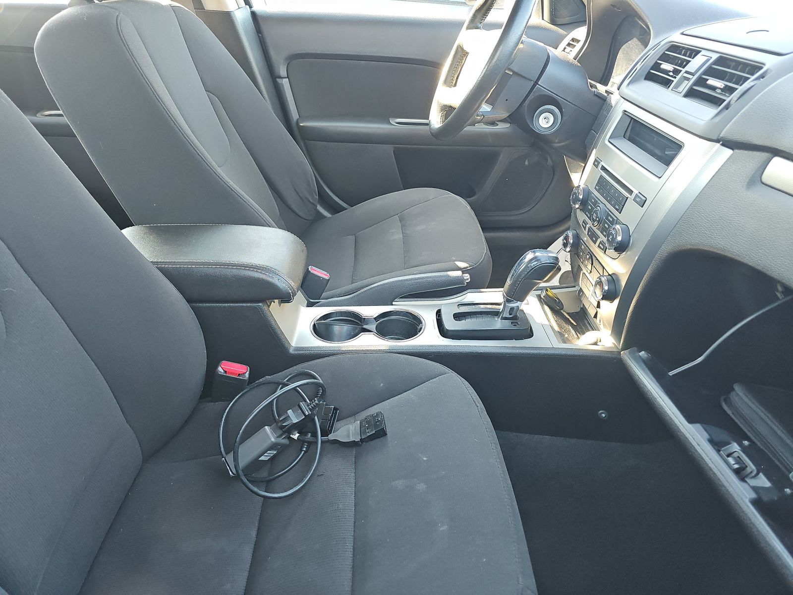 FORD FUSION - 9