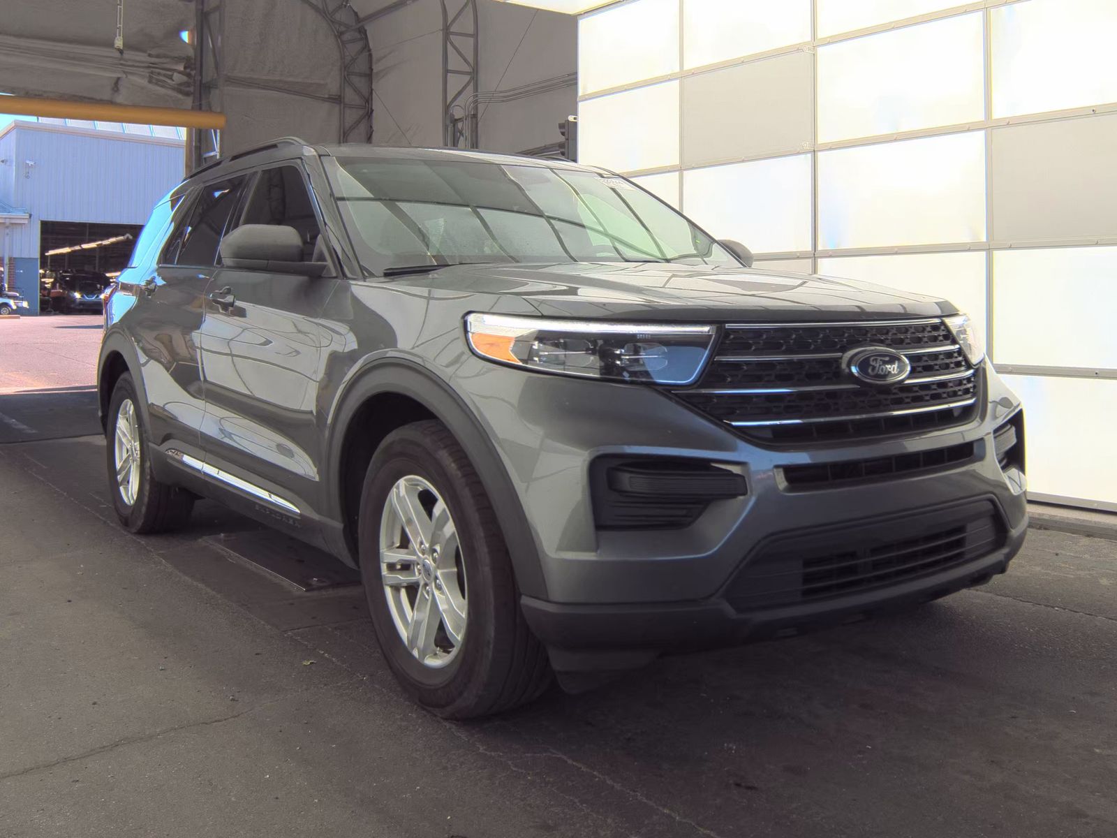 FORD EXPLORER - 5