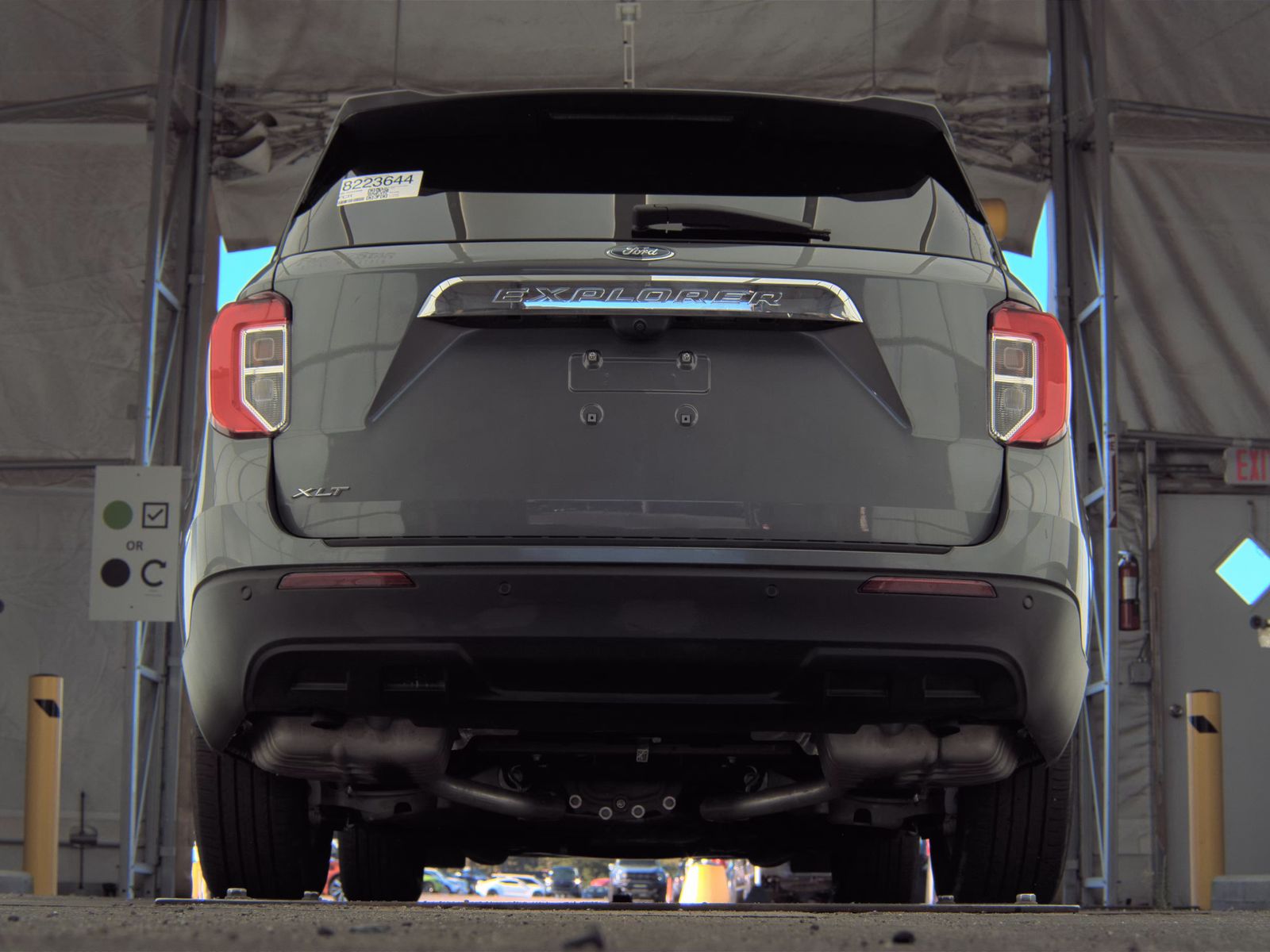 FORD EXPLORER - 8