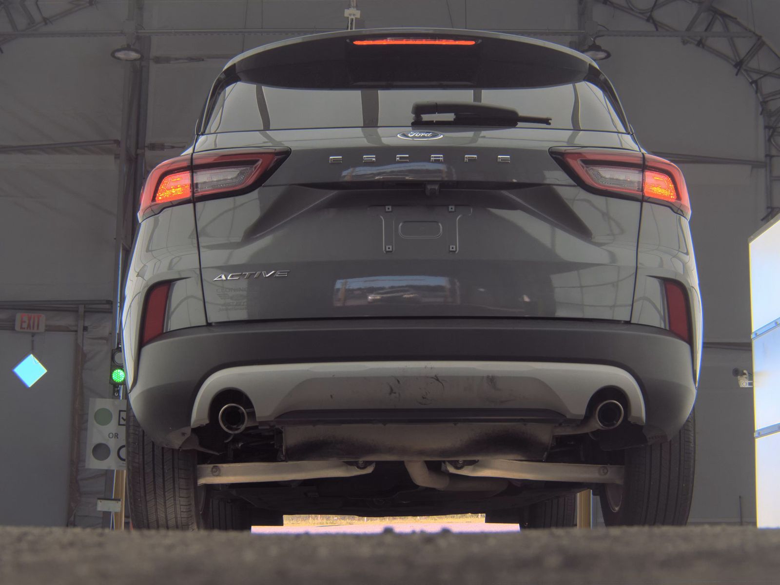 FORD ESCAPE - 8