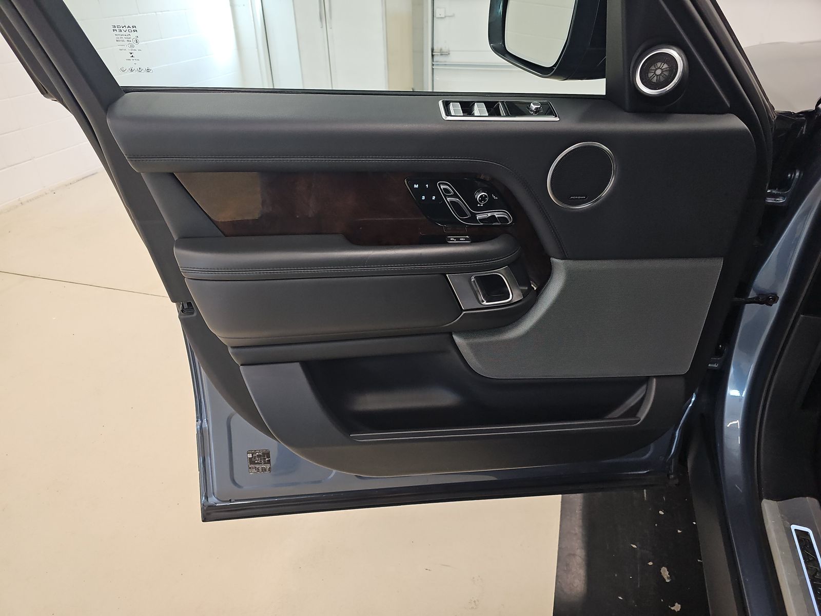 LAND ROVER RANGE ROVER - 10