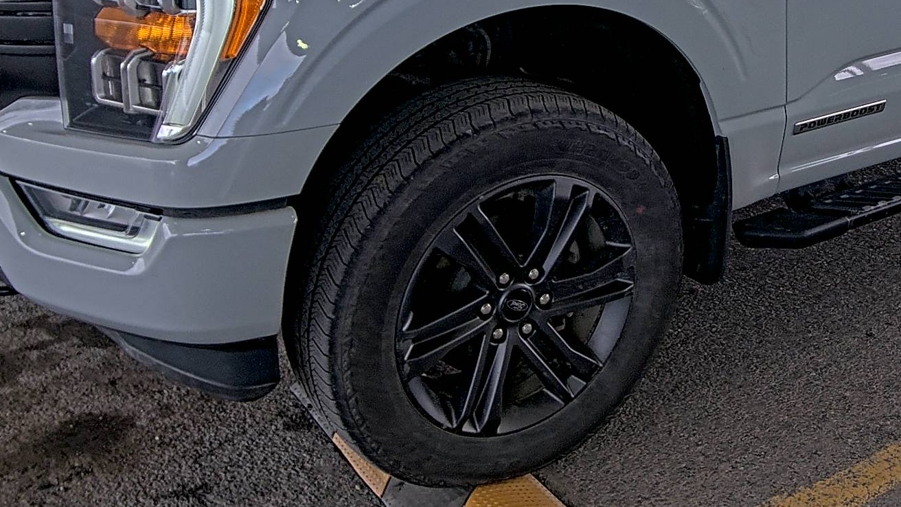 FORD F-150 - 8