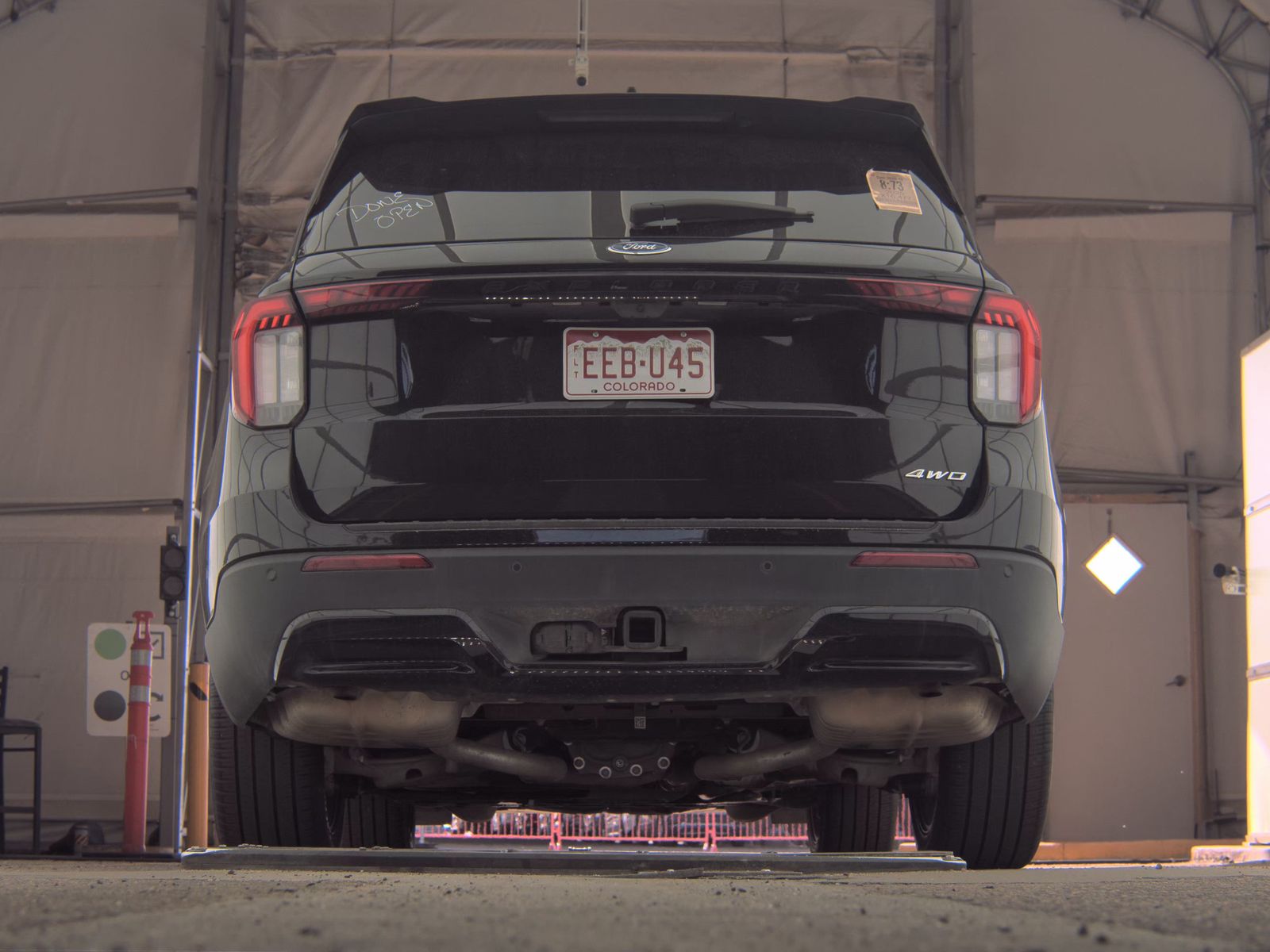 FORD EXPLORER - 8