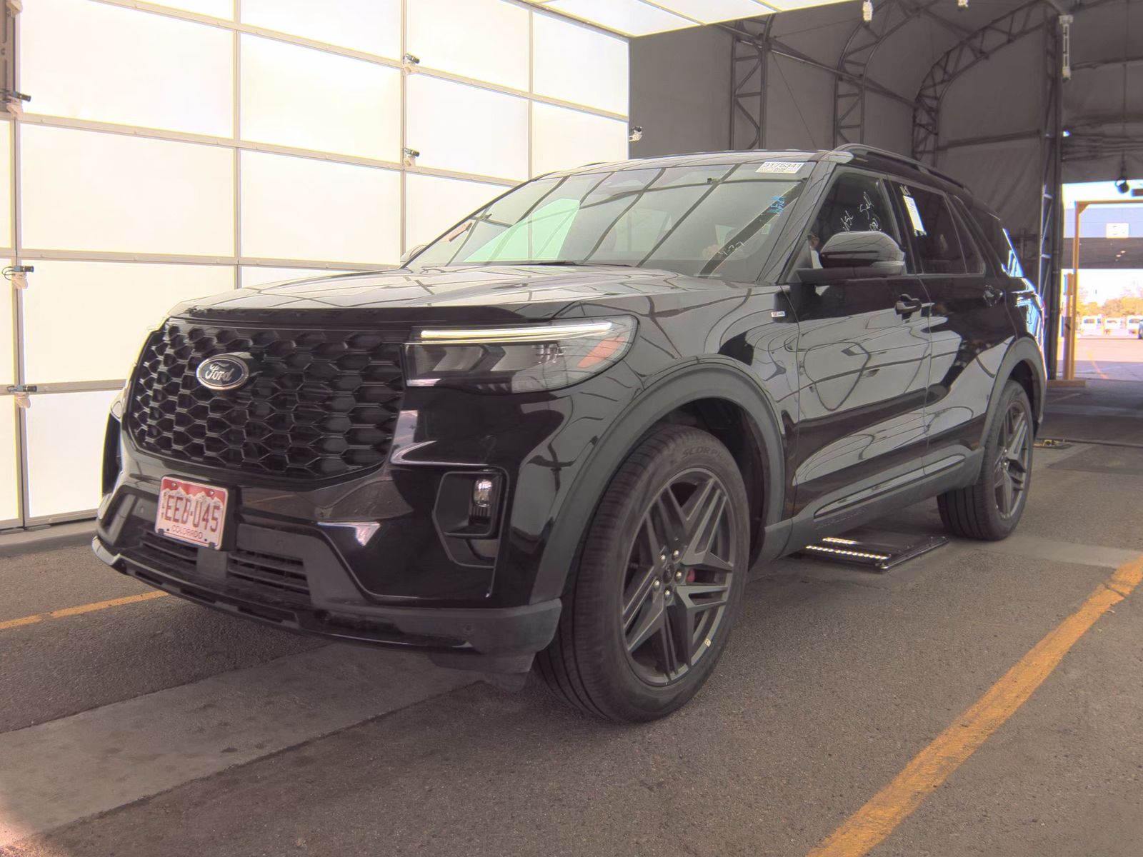 FORD EXPLORER - 1
