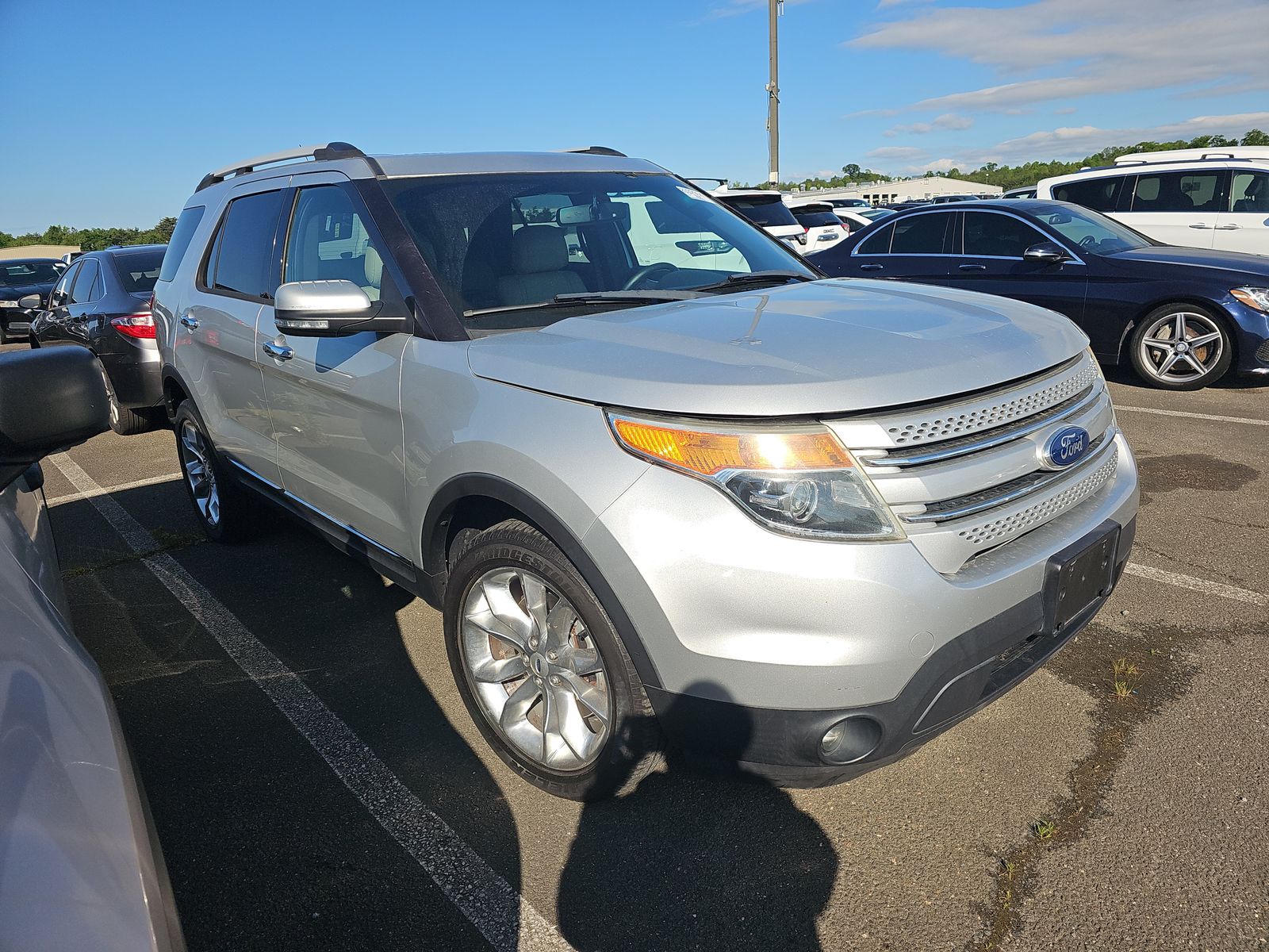 FORD EXPLORER - 4