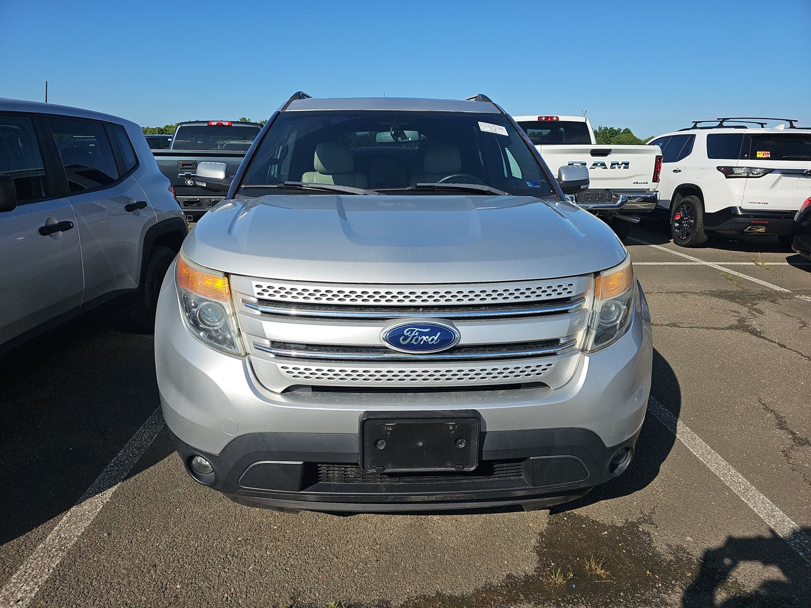 FORD EXPLORER - 3