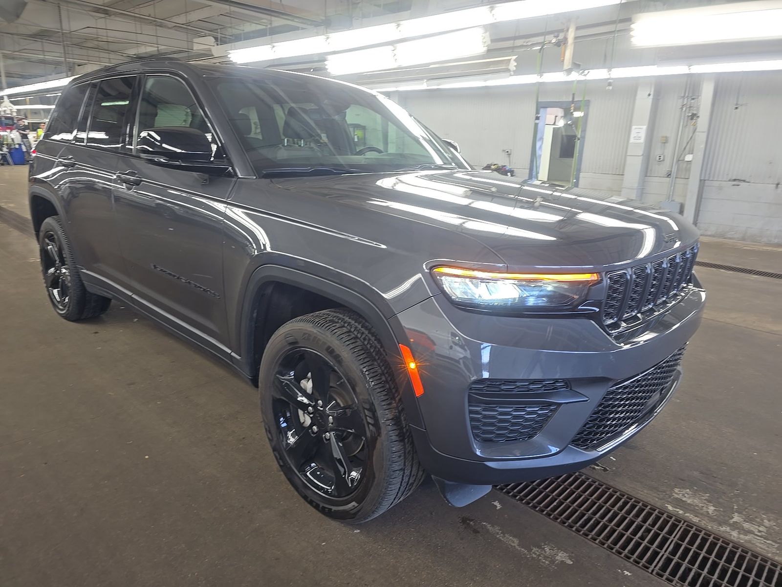 2025 Jeep Grand Cherokee Altitude X RWD