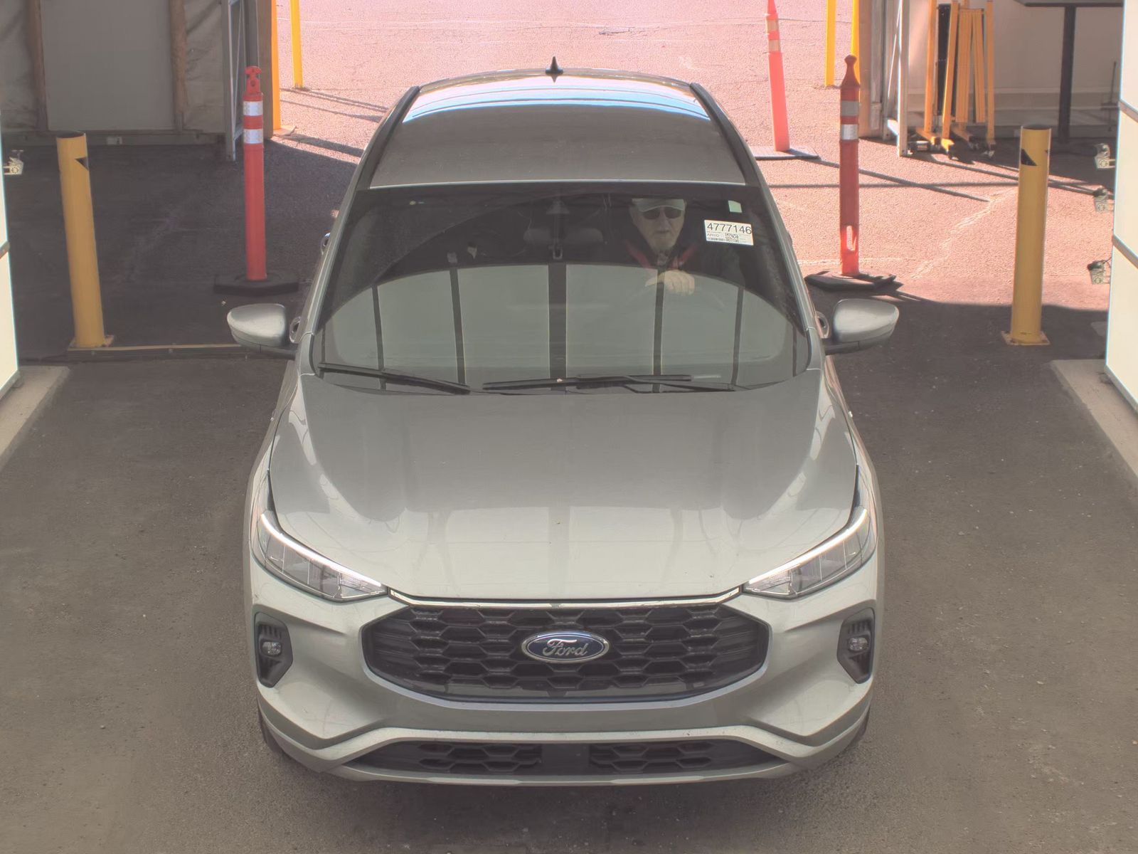 FORD ESCAPE - 3