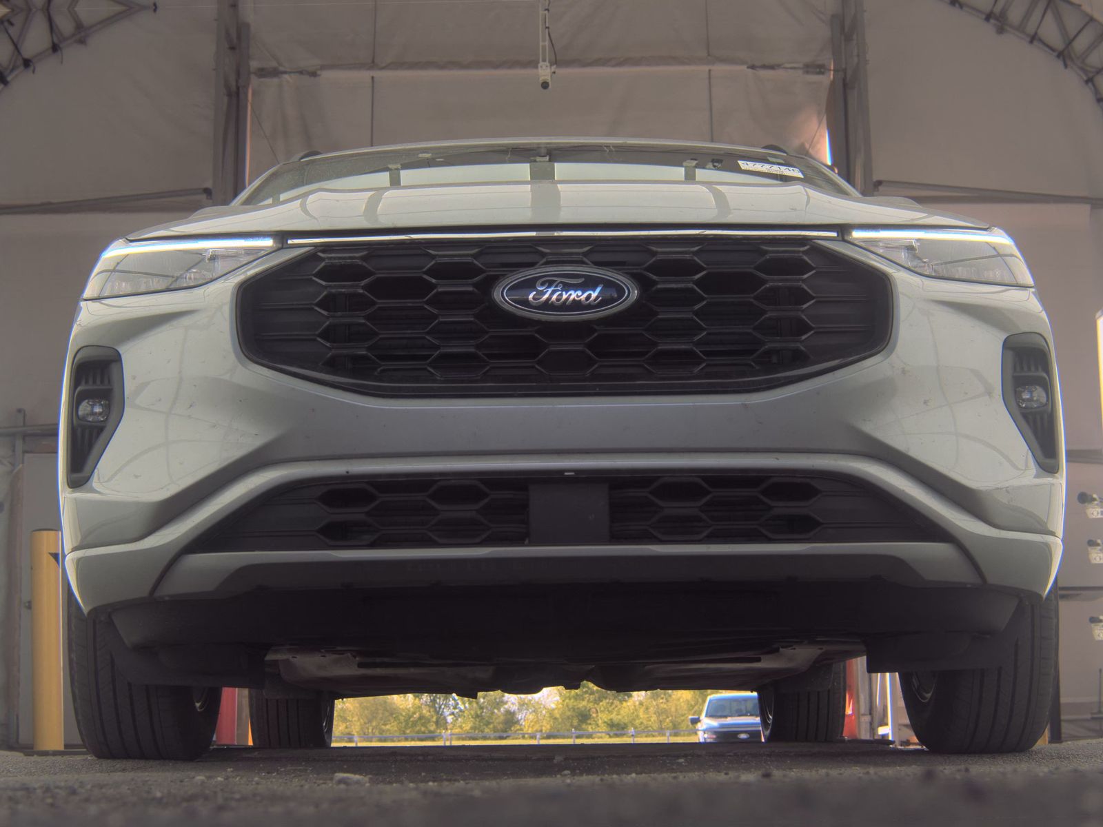 FORD ESCAPE - 4
