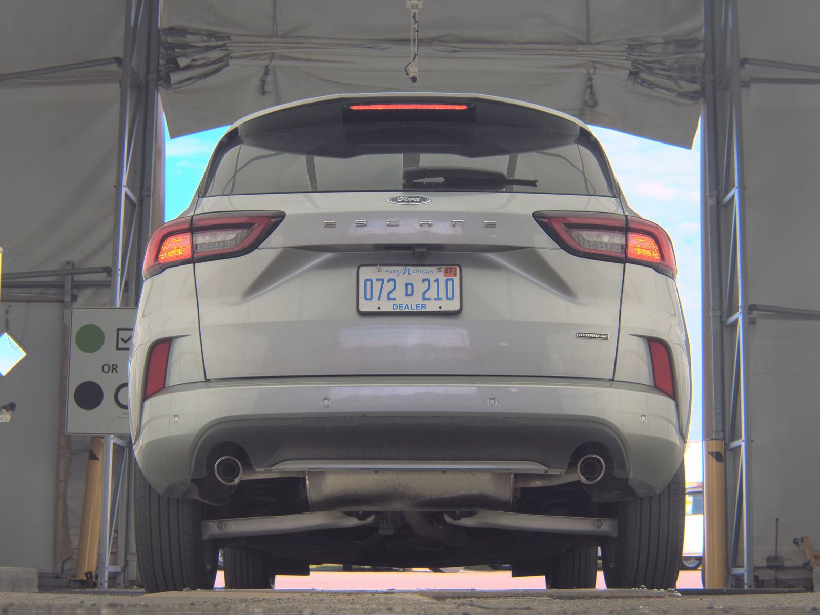 FORD ESCAPE - 8