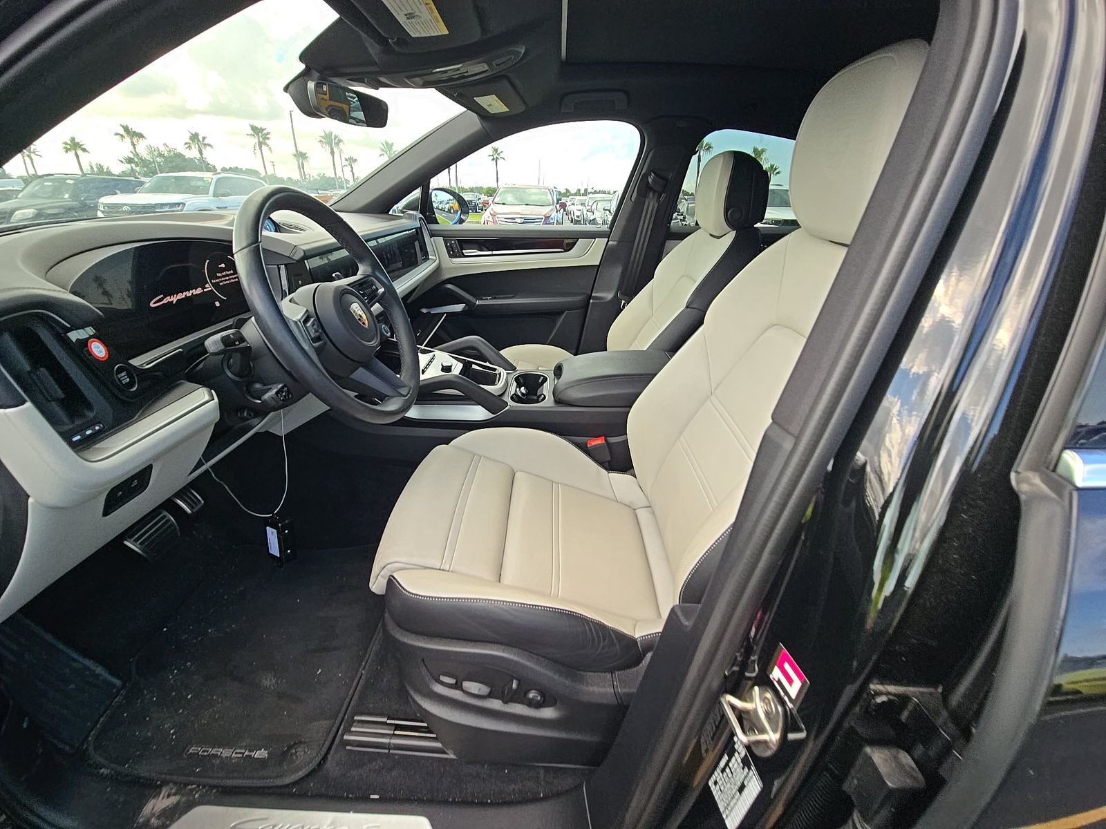PORSCHE CAYENNE - 8