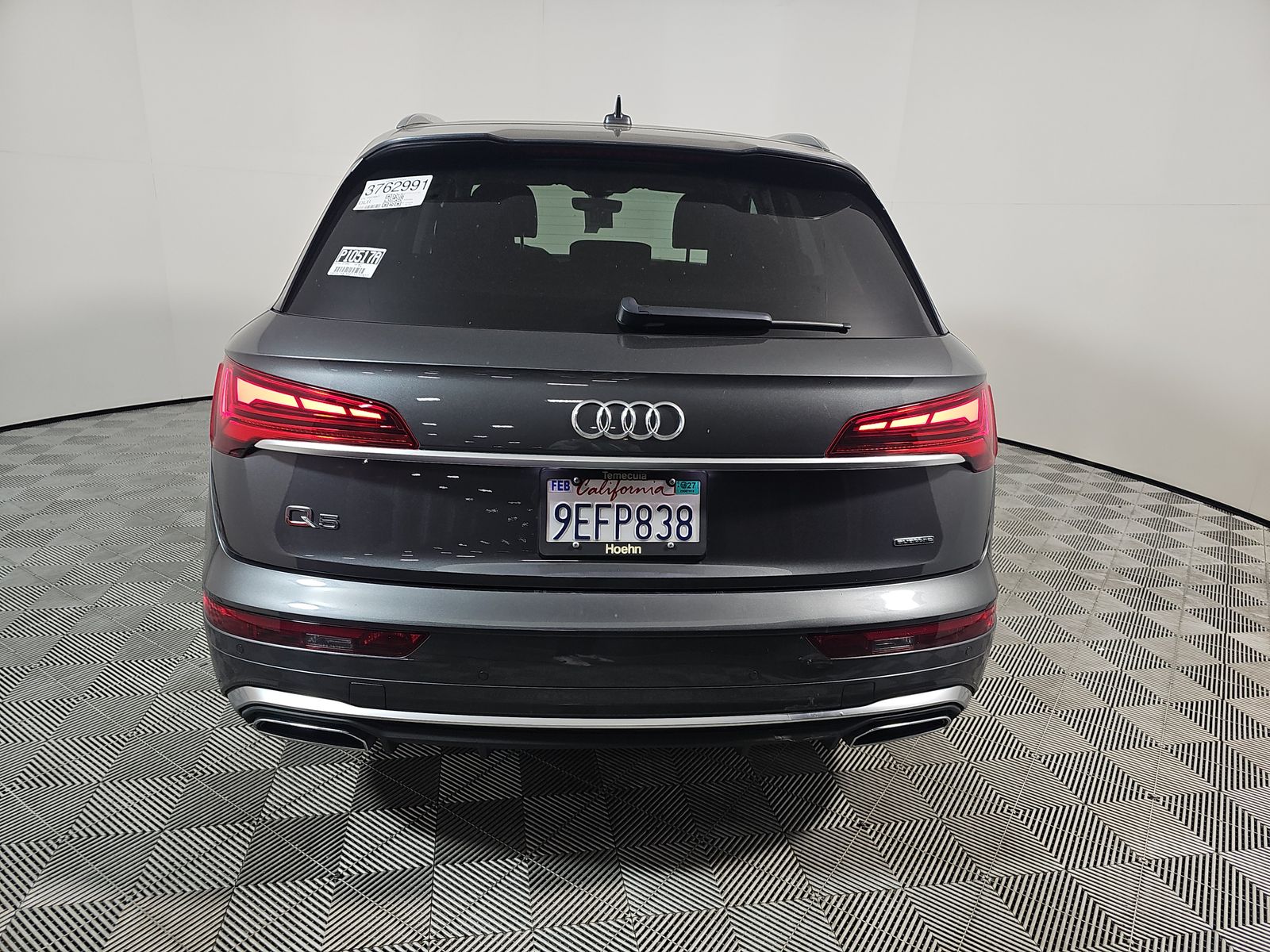 2023 Audi Q5 e Plug-In Hybrid S line Premium Plus AWD