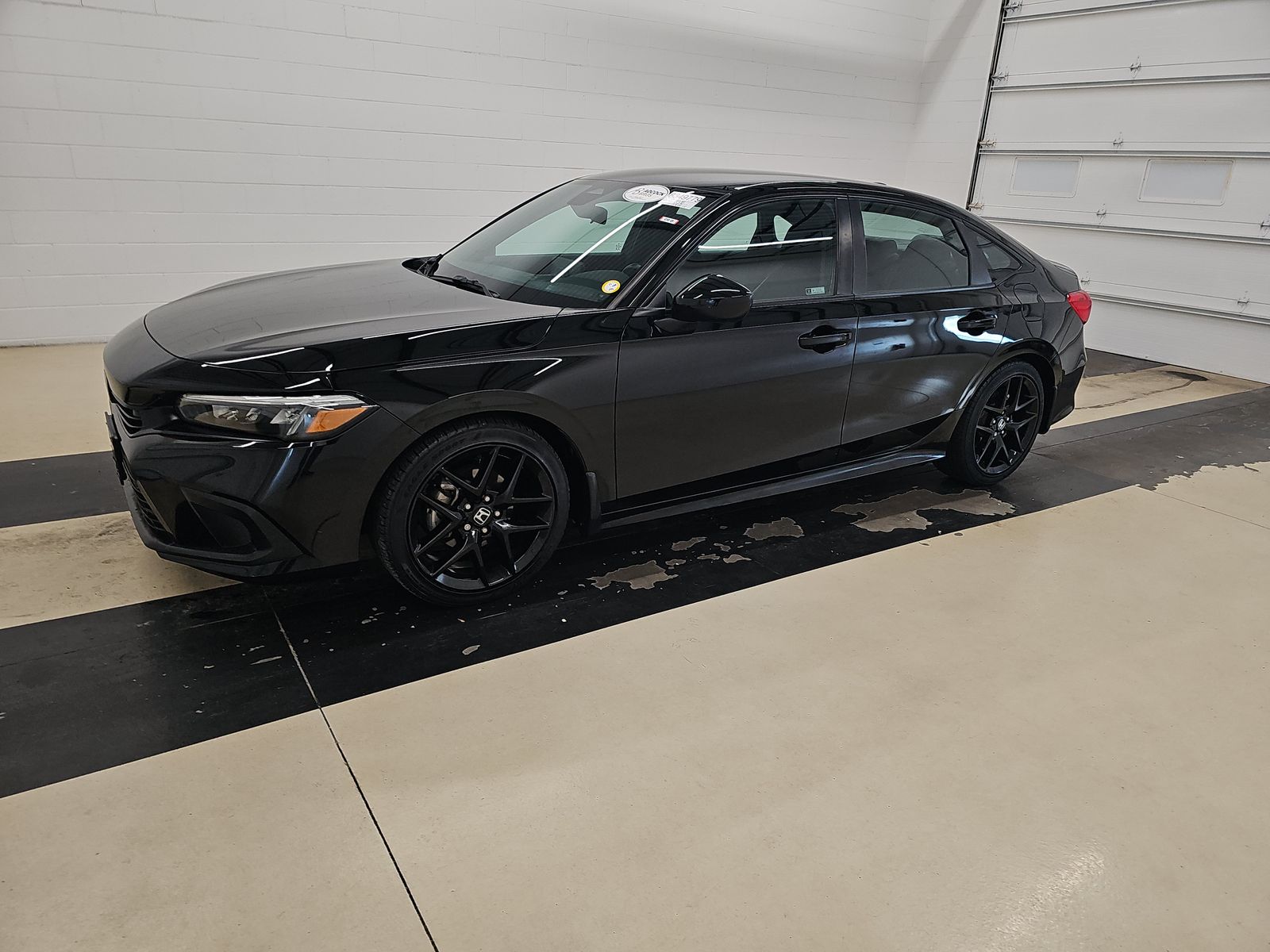 2023 Honda Civic Sport CVT's photo