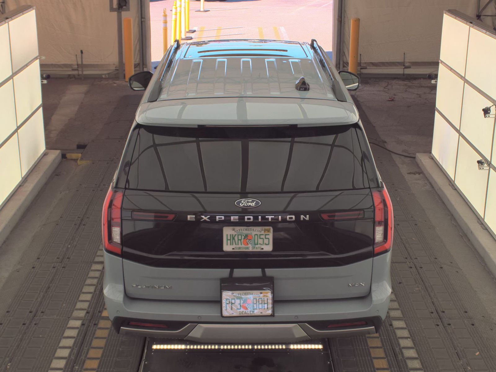 FORD EXPEDITION MAX - 7