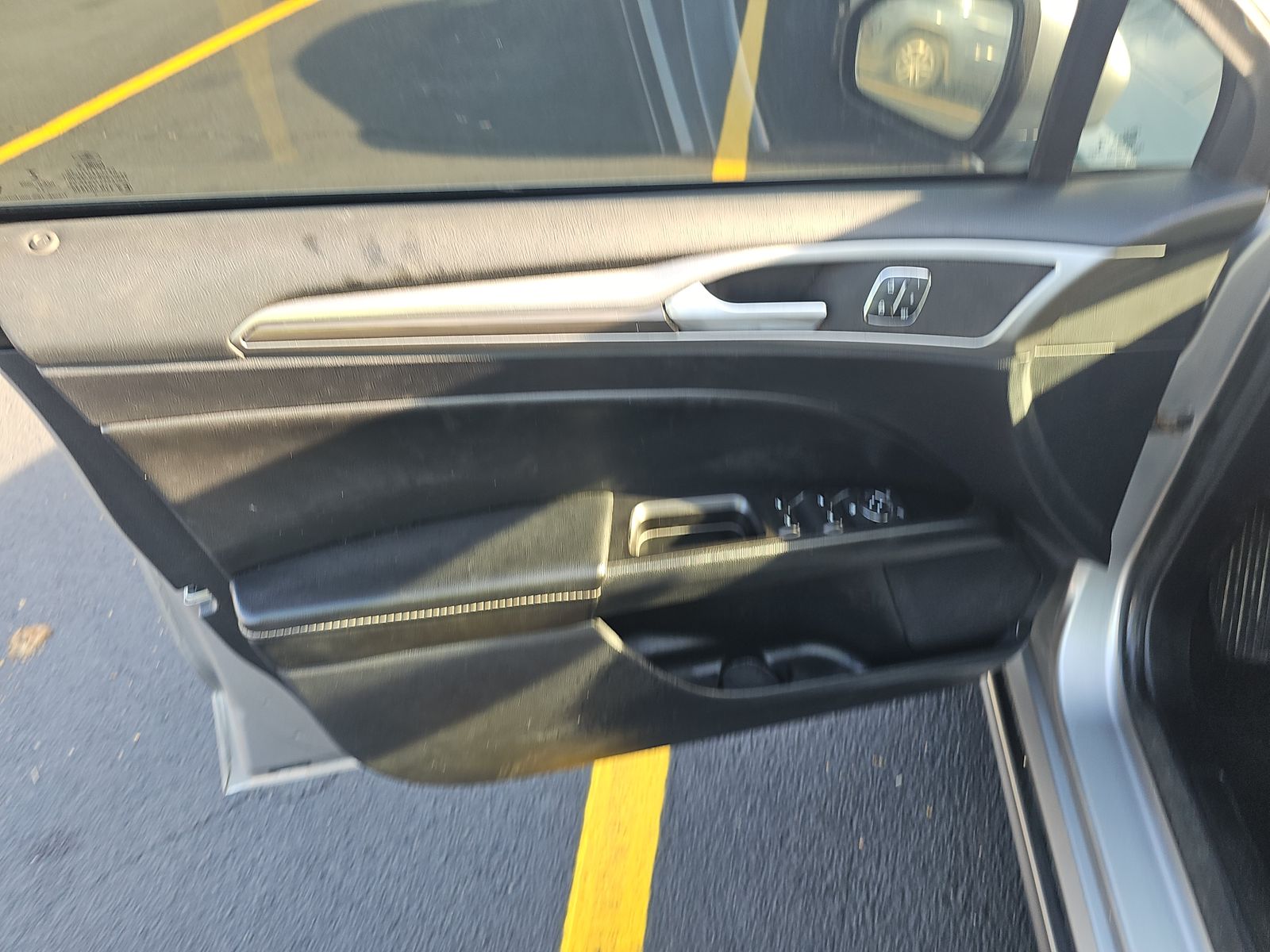 FORD FUSION - 10
