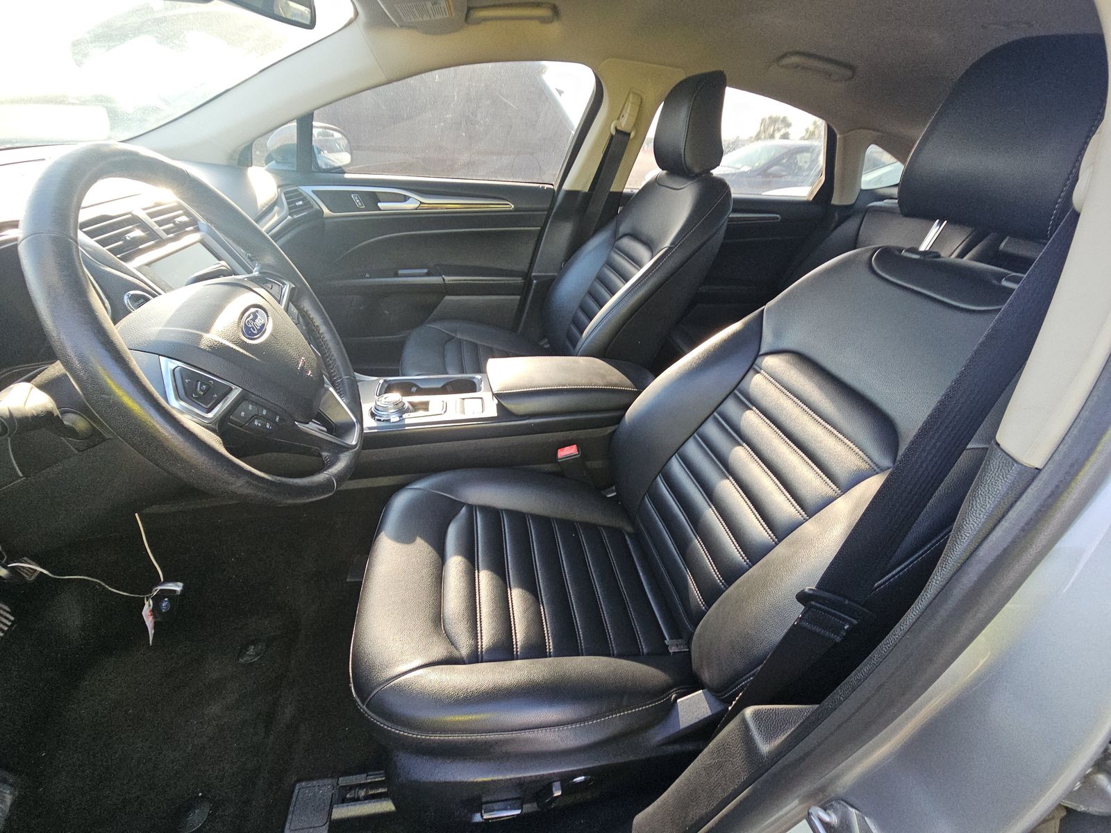 FORD FUSION - 8