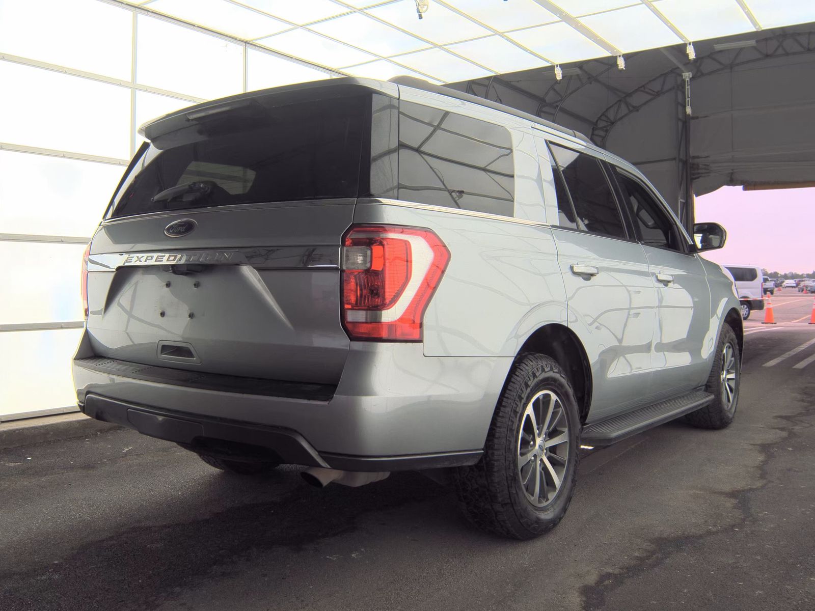 FORD EXPEDITION - 5
