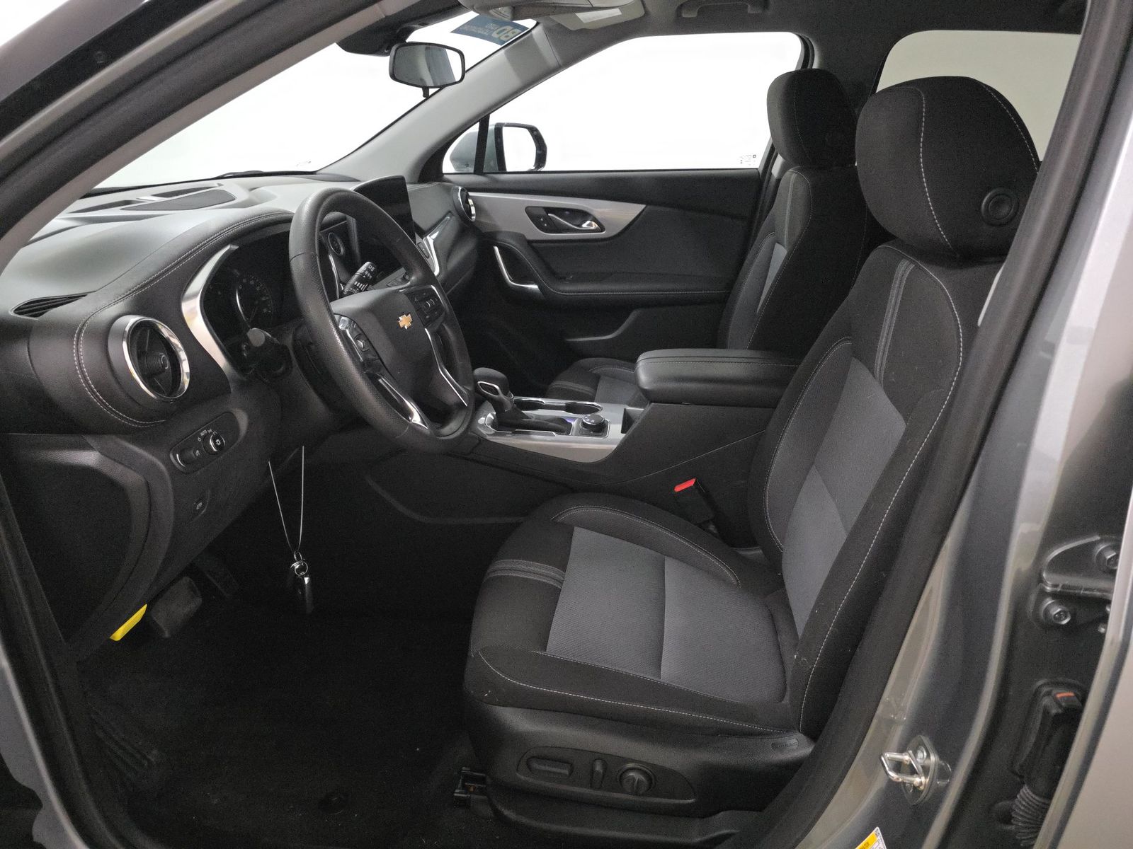 CHEVROLET BLAZER - 8
